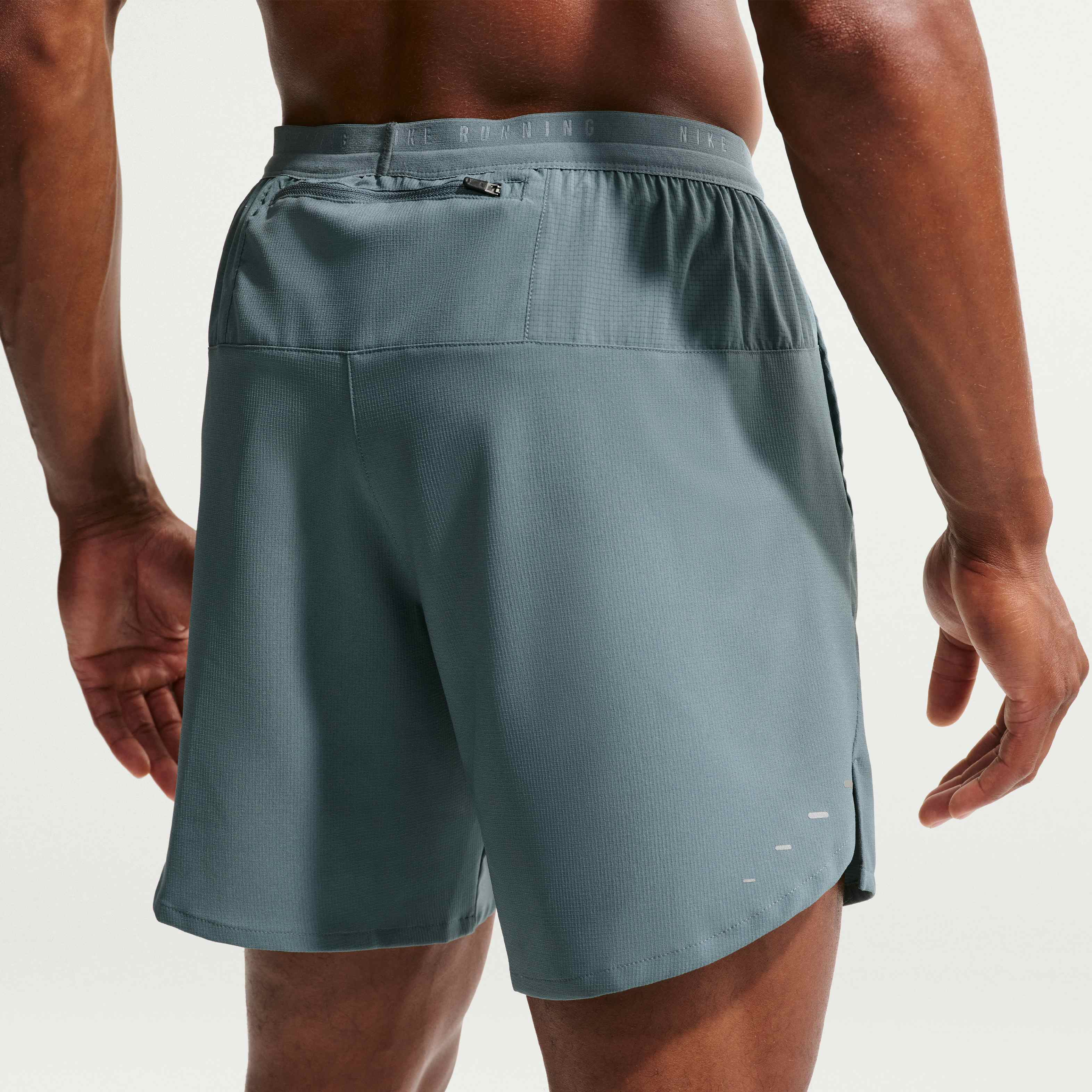 Nike Stride image number 2