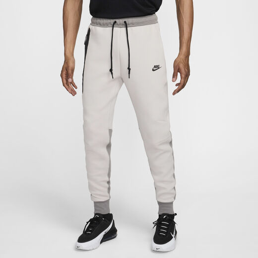 Nike Sportswear Tech Fleece
