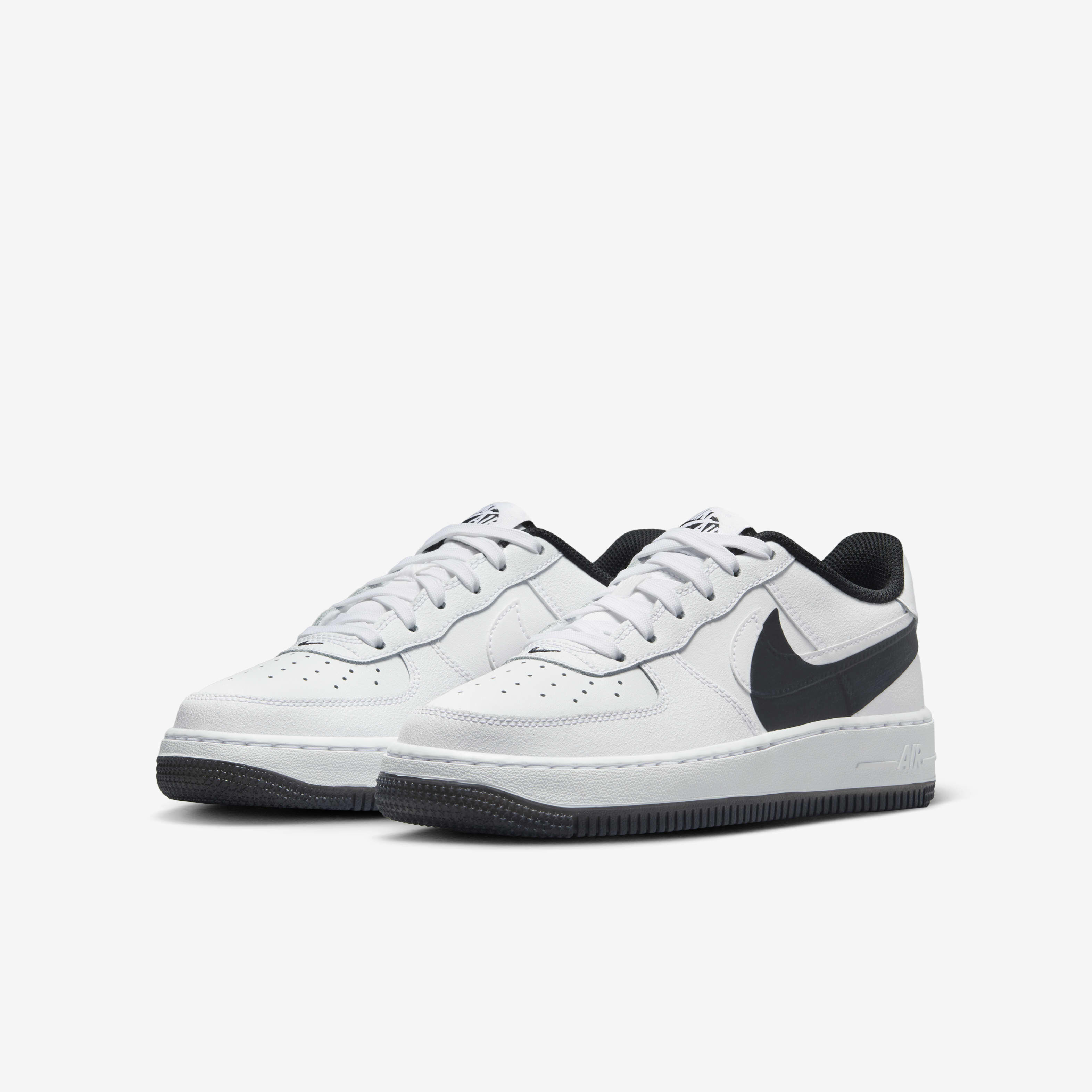 Nike Air Force 1 LV8 4 image number 4