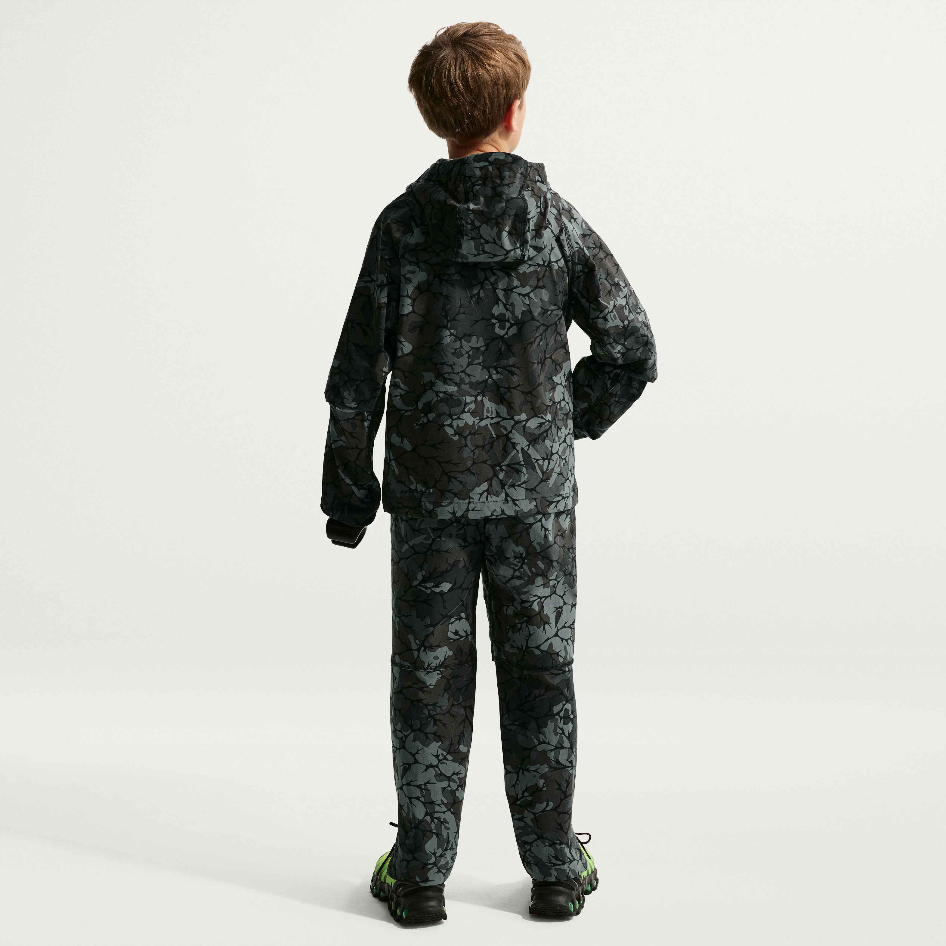 Nike Sportswear Tech Woven image number 4