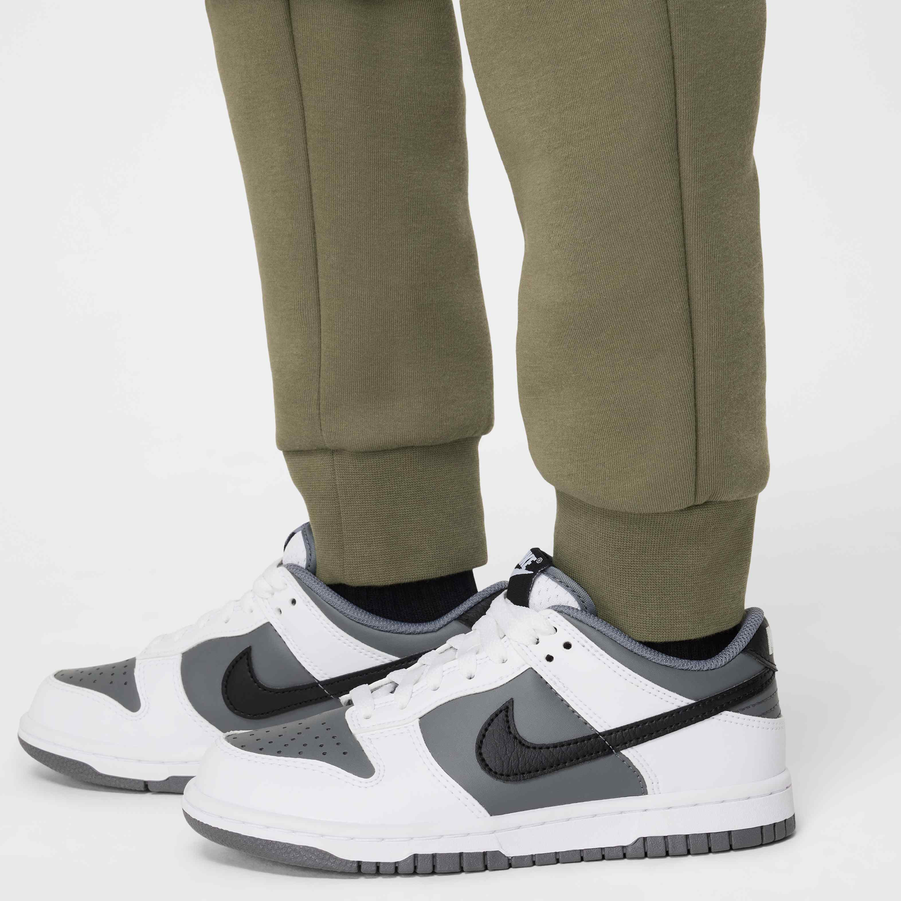 Nike Sportswear Tech Fleece image number 7