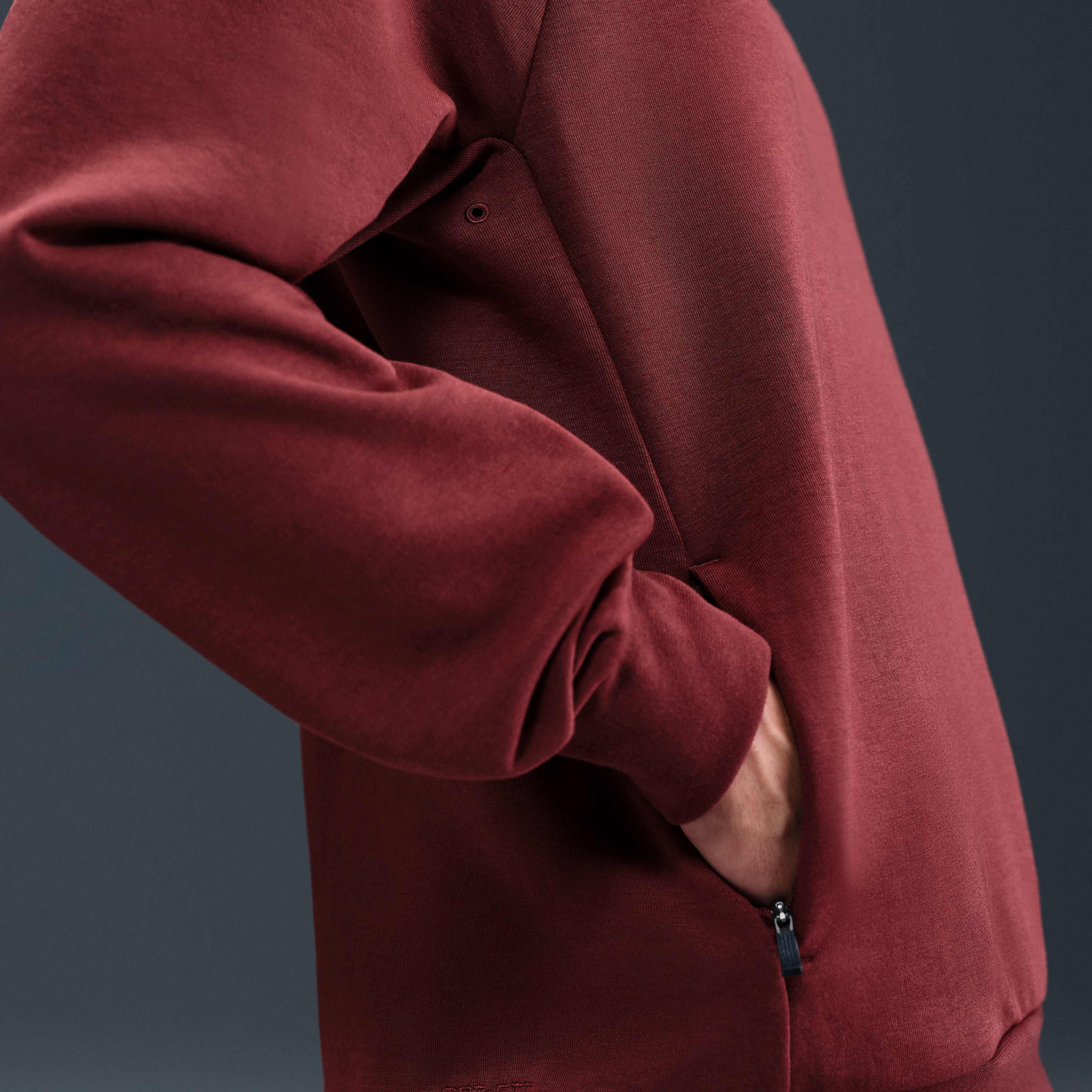 Nike Primary Fleece image number 1