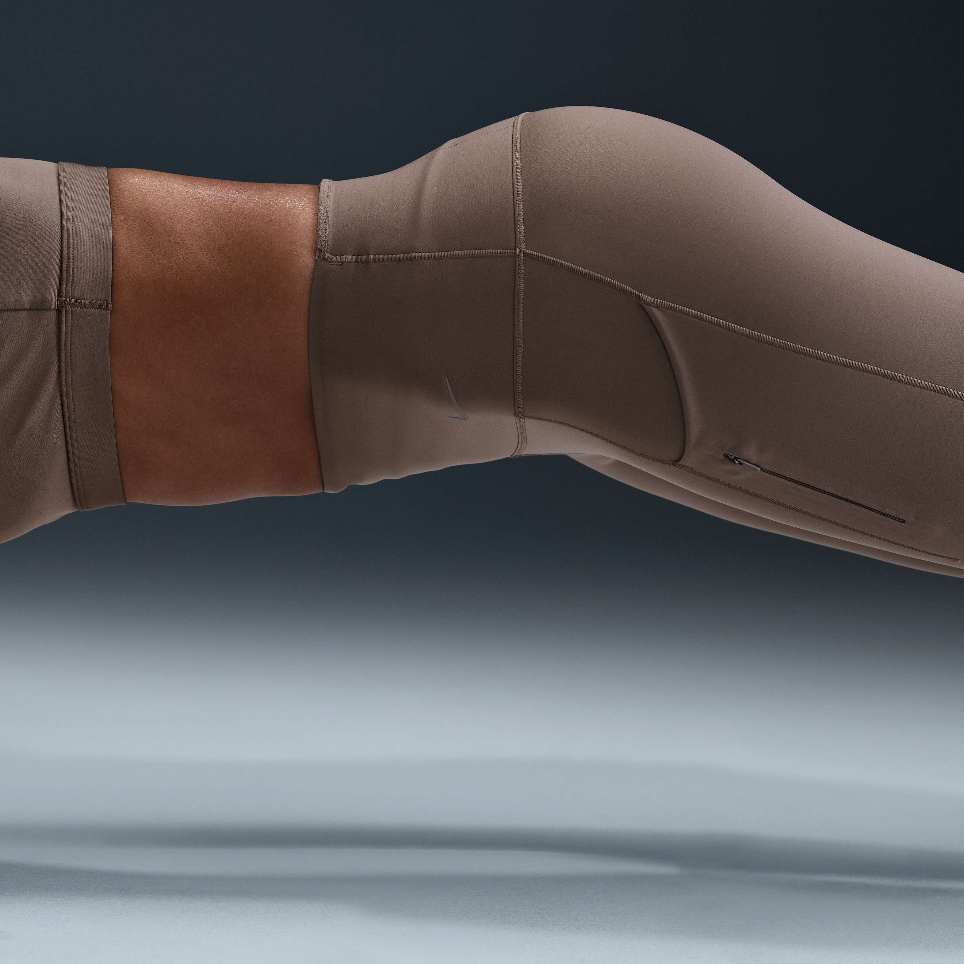 نايكي جو image number 4