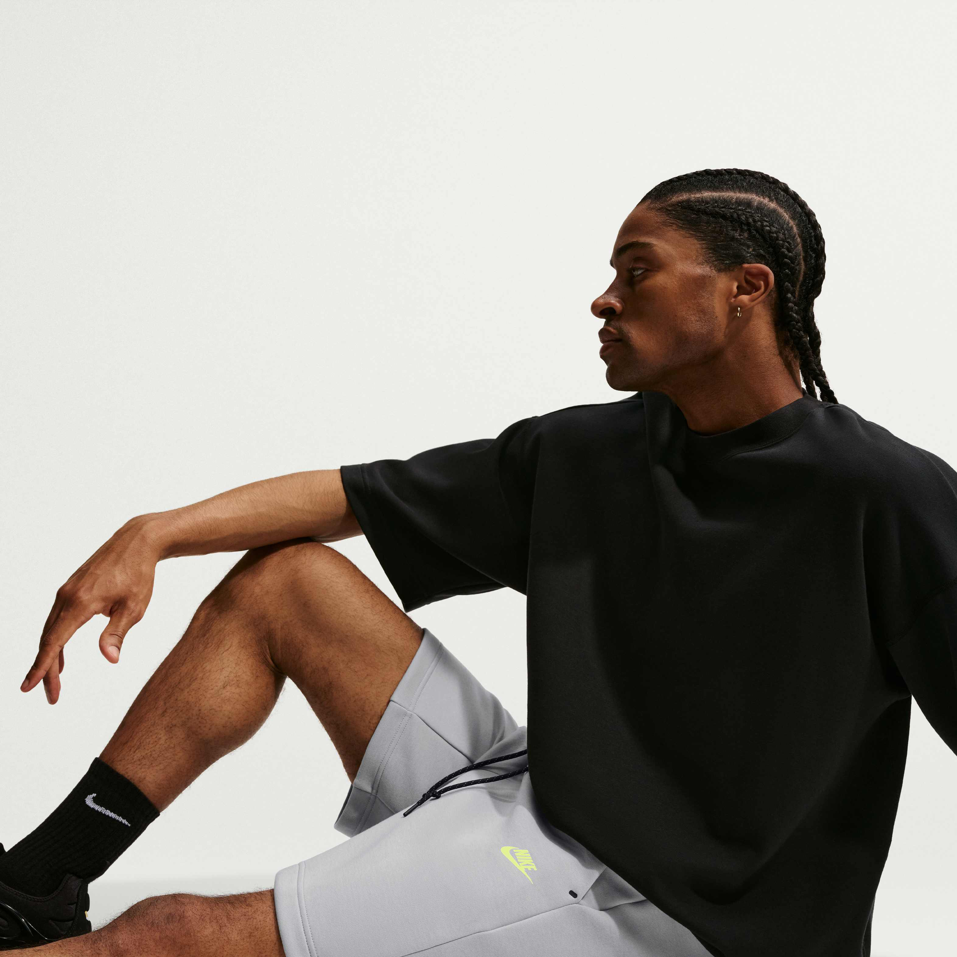 Nike Tech image number 3