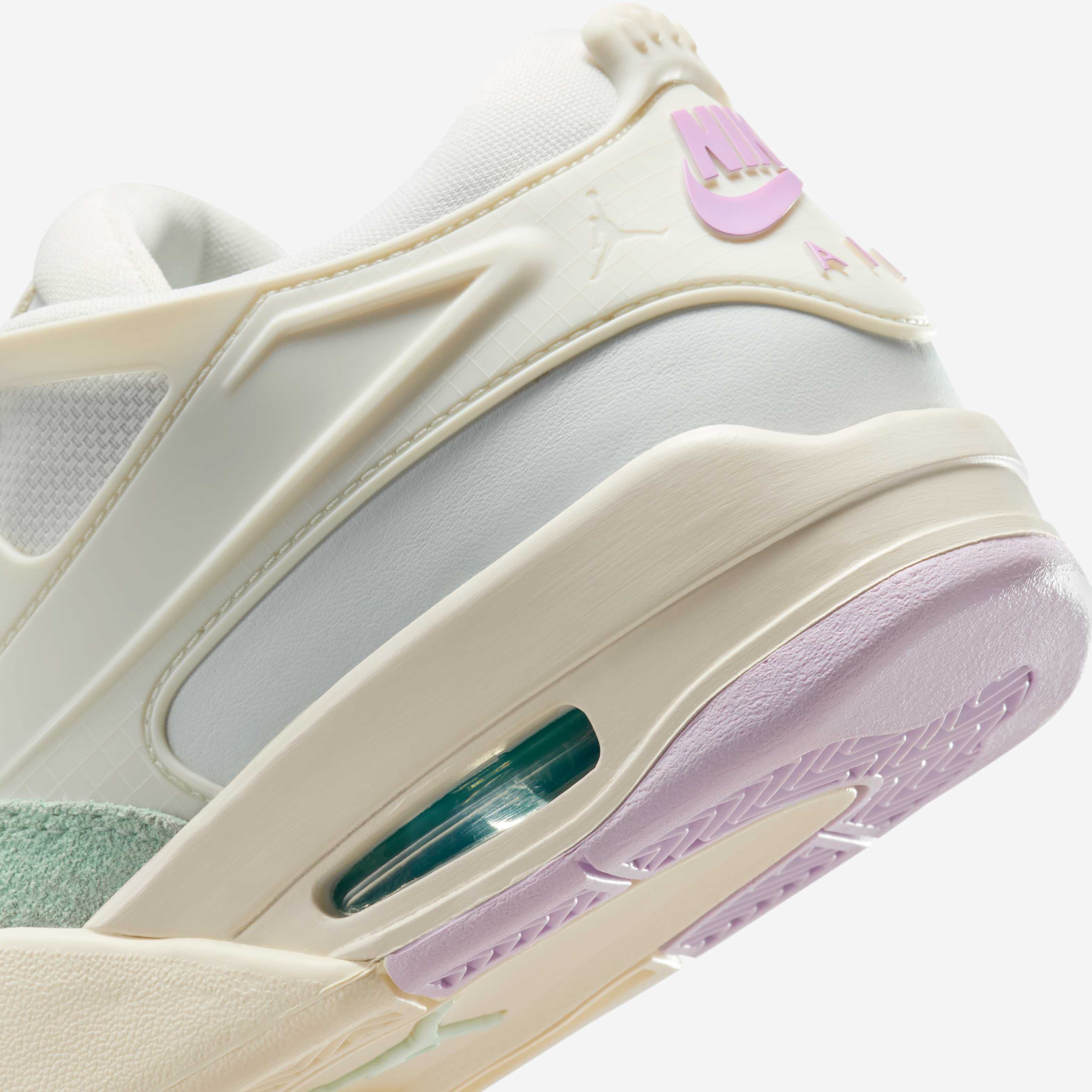 Air Jordan 4 RM image number 7