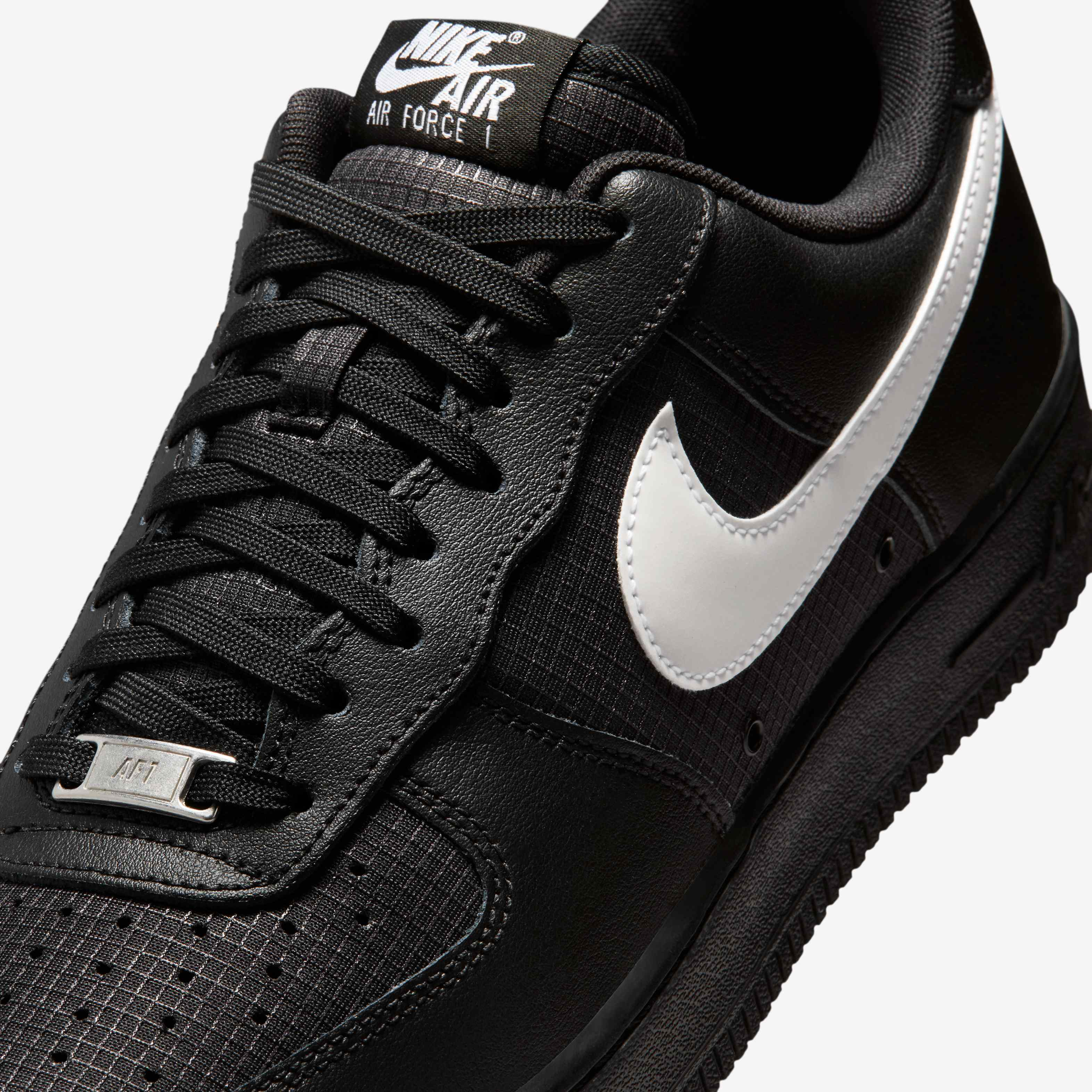 Nike Air Force 1 '07 LV8 image number 6