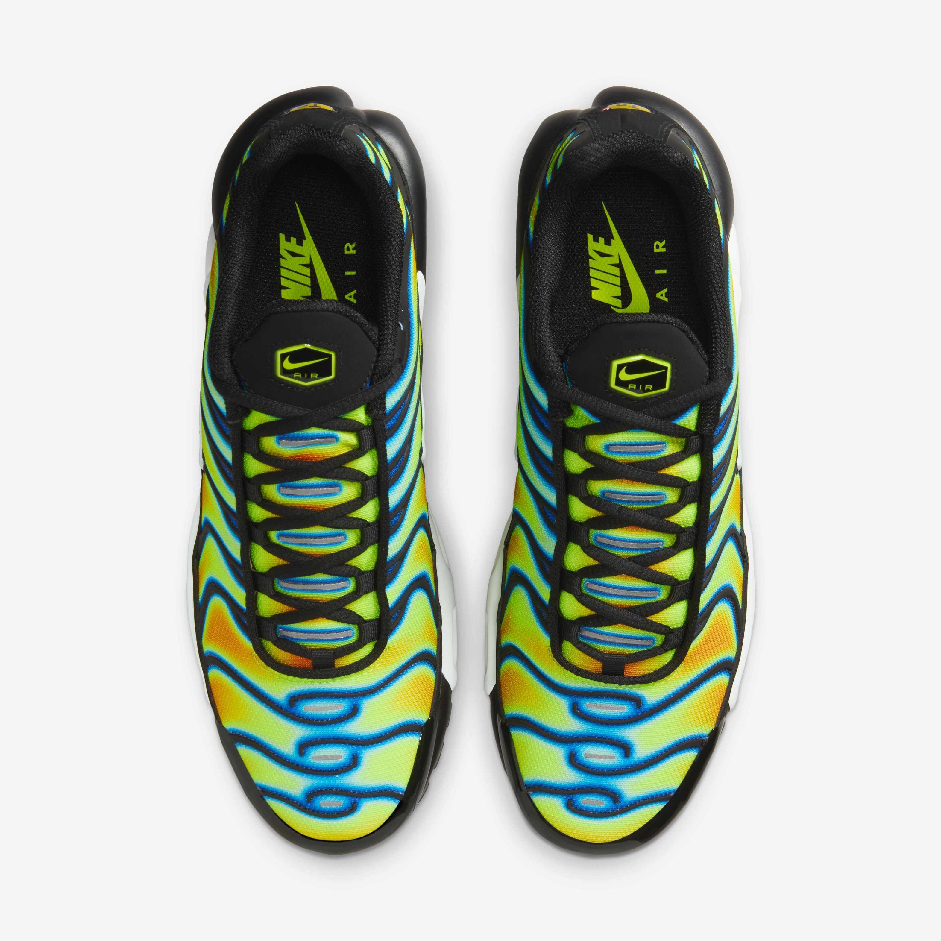 Nike Air Max Plus image number 3