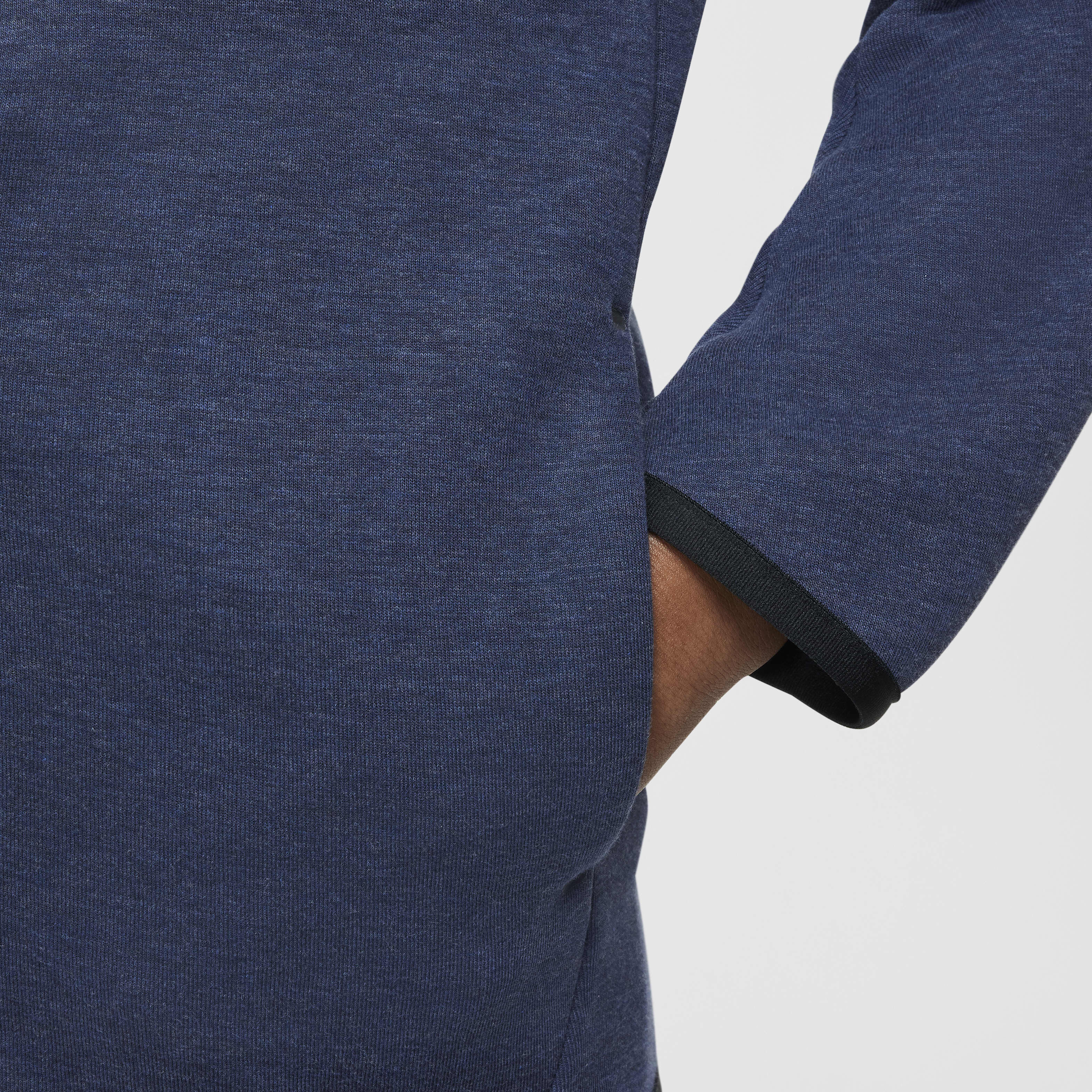 Nike Sportswear Tech Fleece image number 3