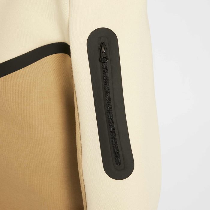 نايكي سبورتسوير تك فليس image number 4 نايكي سبورتسوير تك فليس image number 4