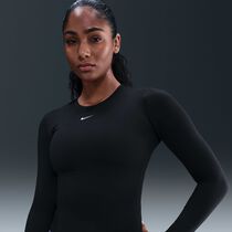 Nike One Fitted
