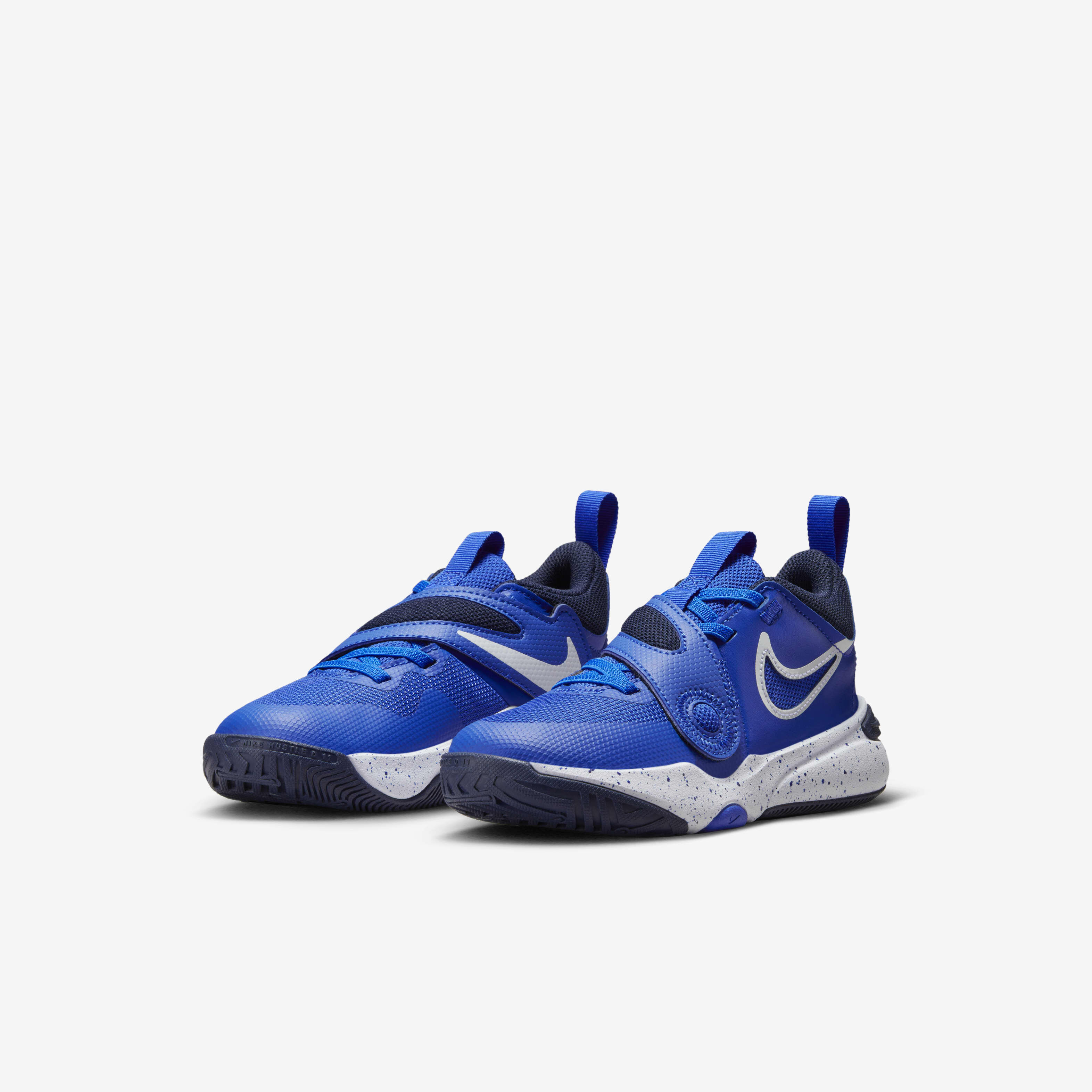 Youth nikes discount