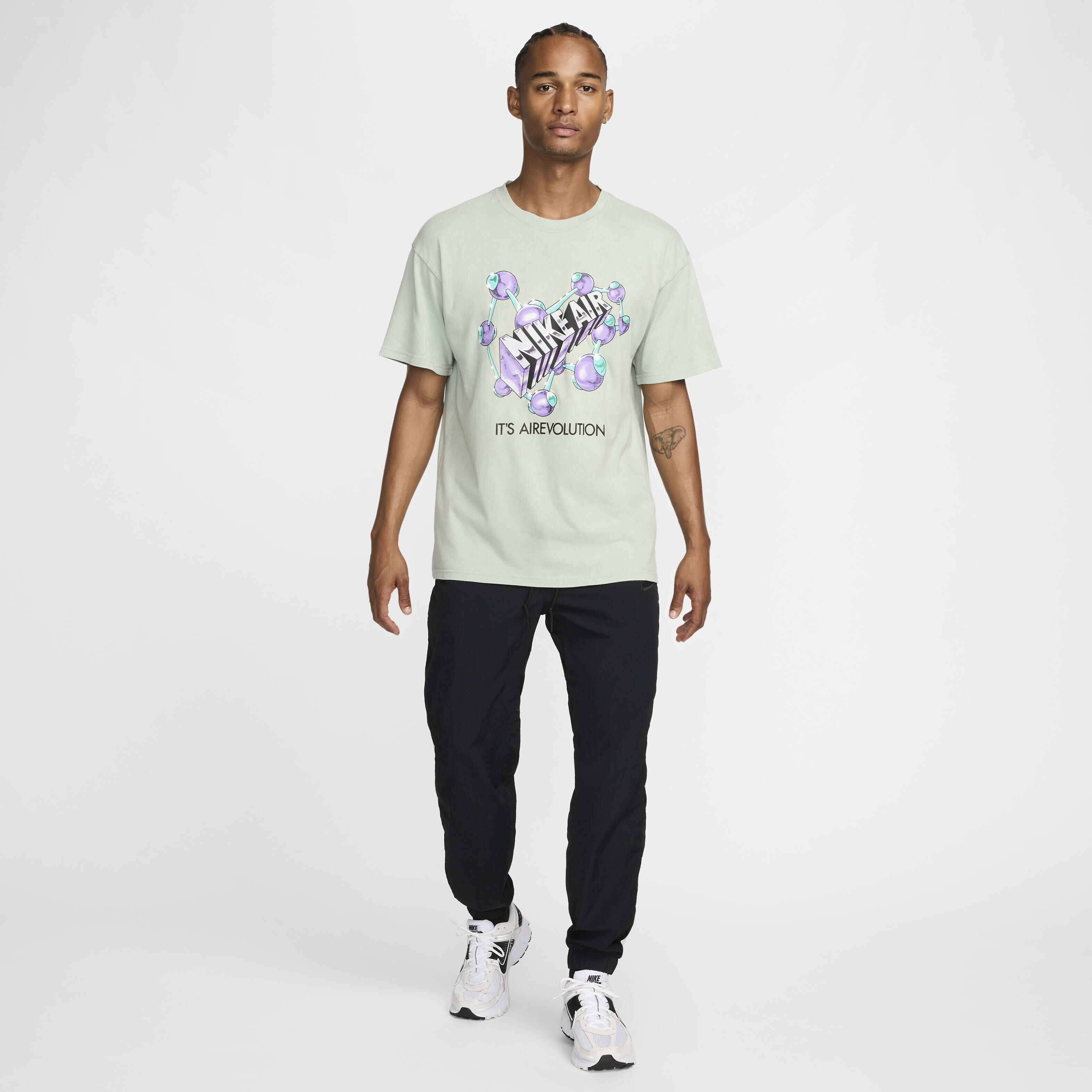新着商品 Nike Buy Sportswear UAE Nike | Horizon Jade - T-Shirt Men's トップス