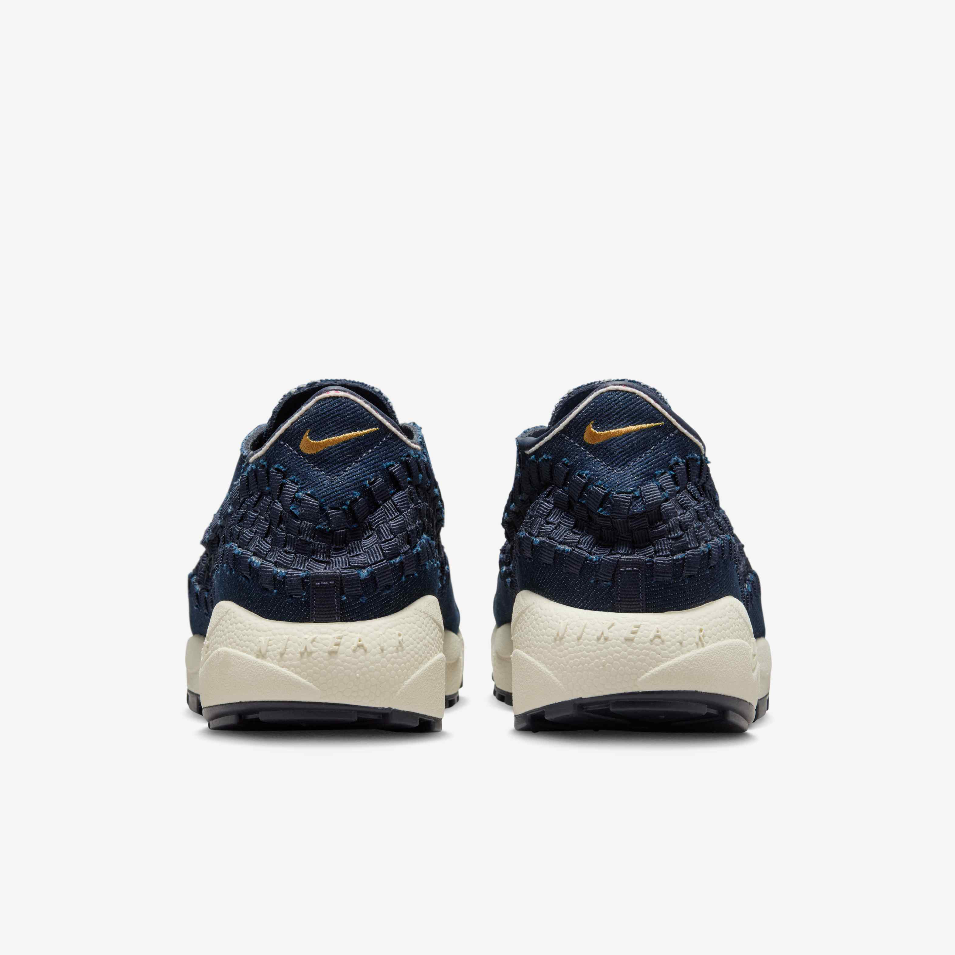 Nike Air Footscape Woven image number 5
