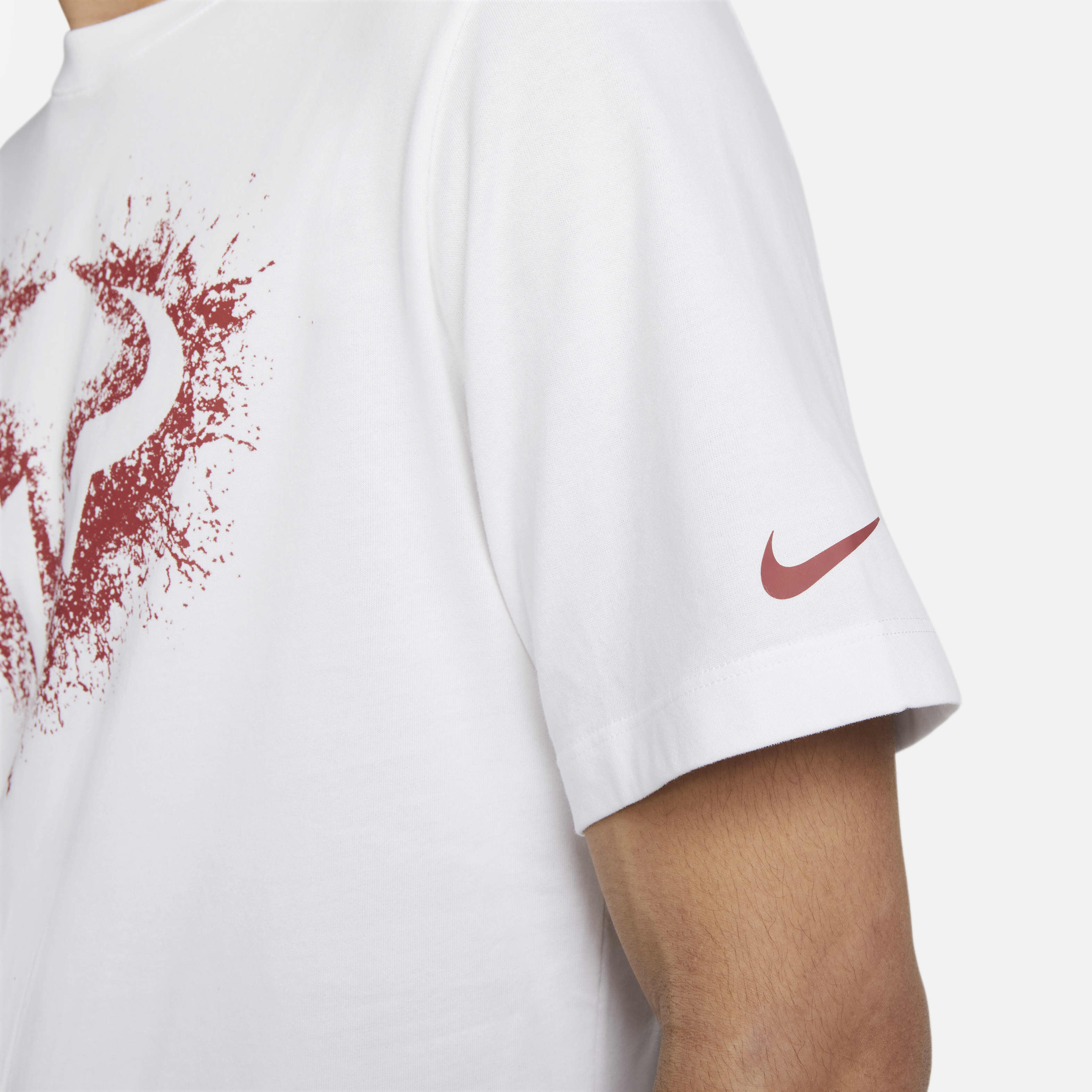 Buy Rafa Men s NikeCourt T Shirt White Nike UAE Official