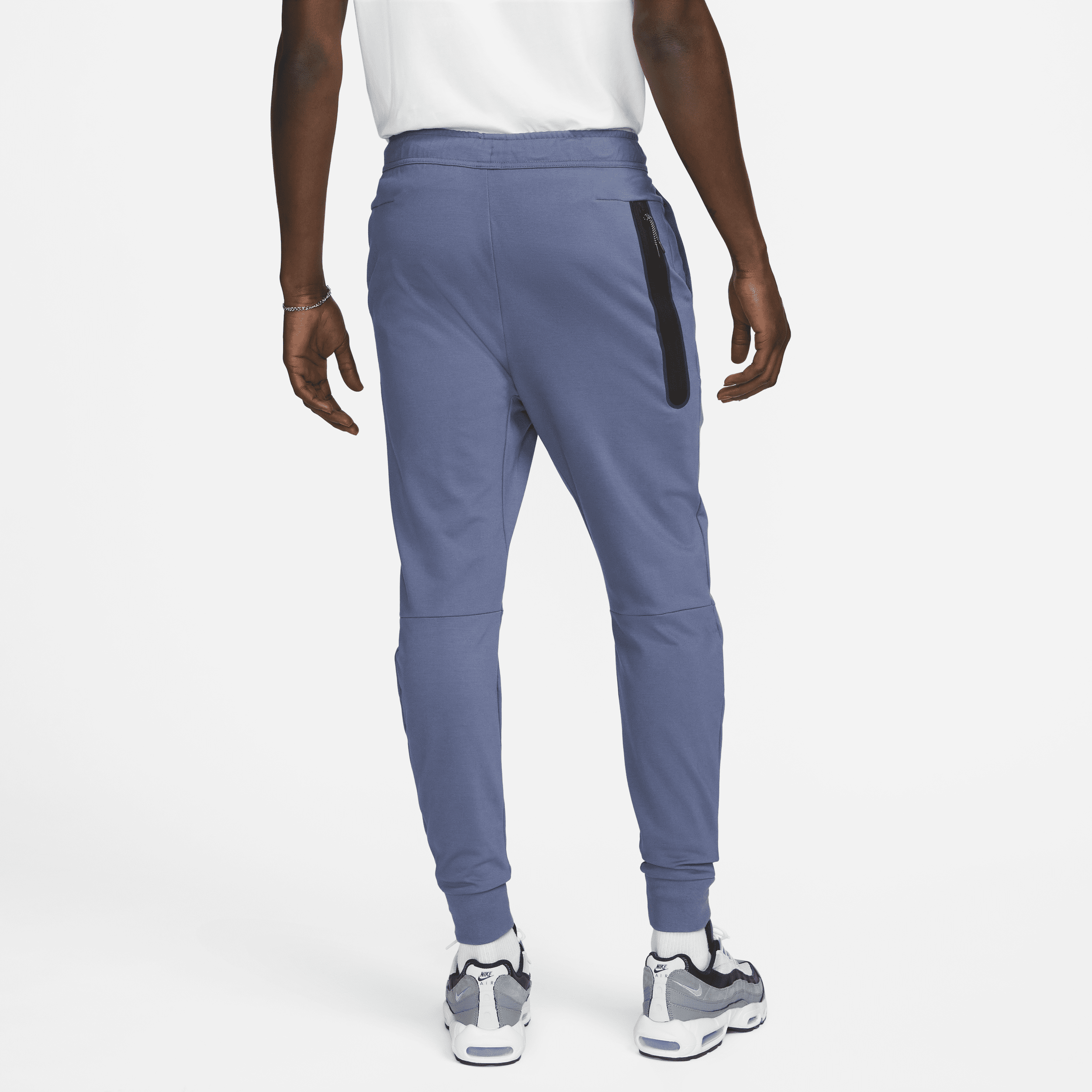 nike tech fit joggers