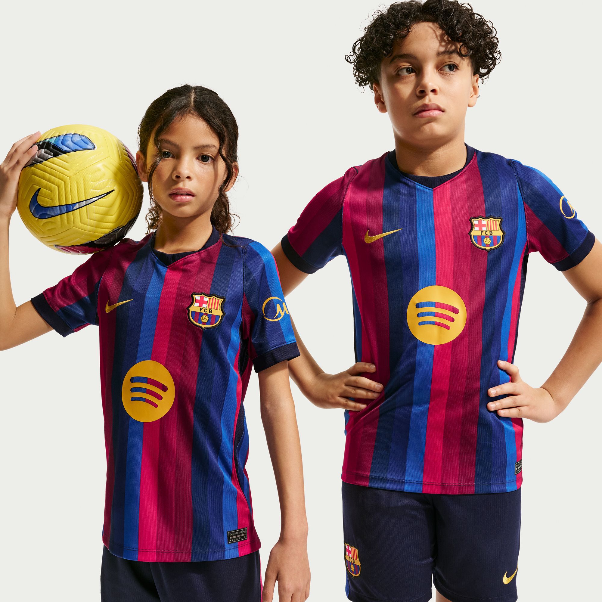 برشلونة 27/2026 الأساسي ستاديوم image number 1