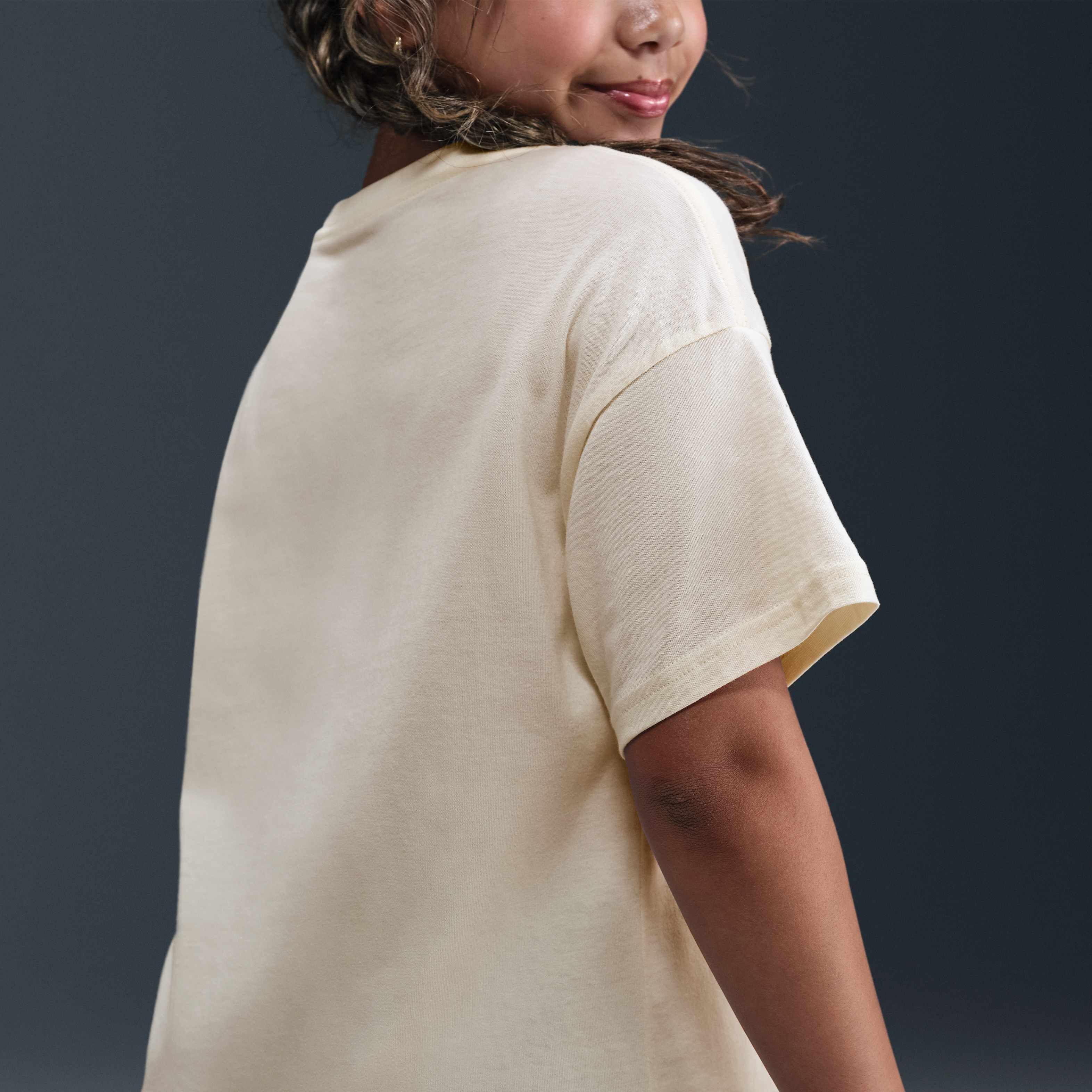 Nike Sportswear Essential image number 1