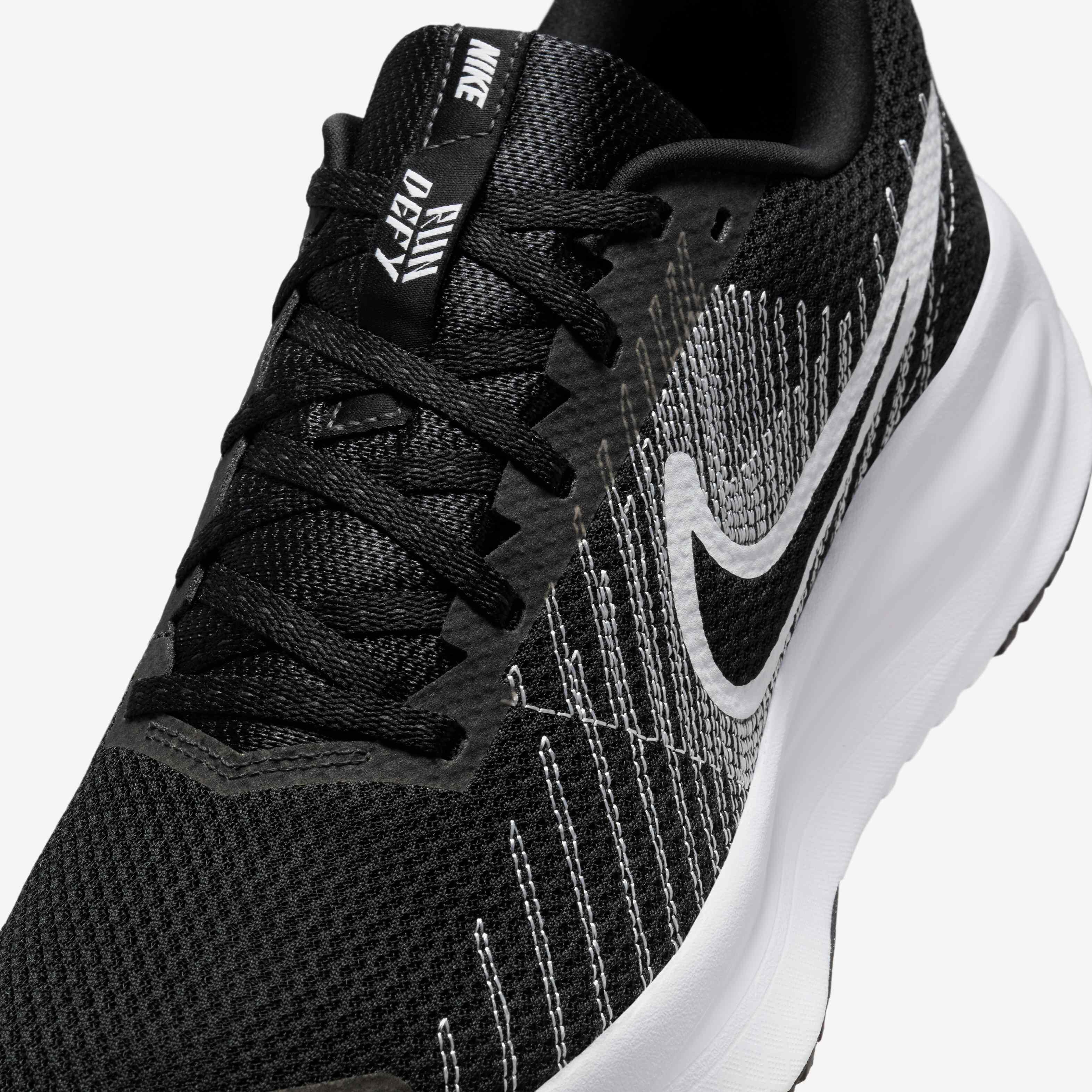 Nike Run Defy image number 6