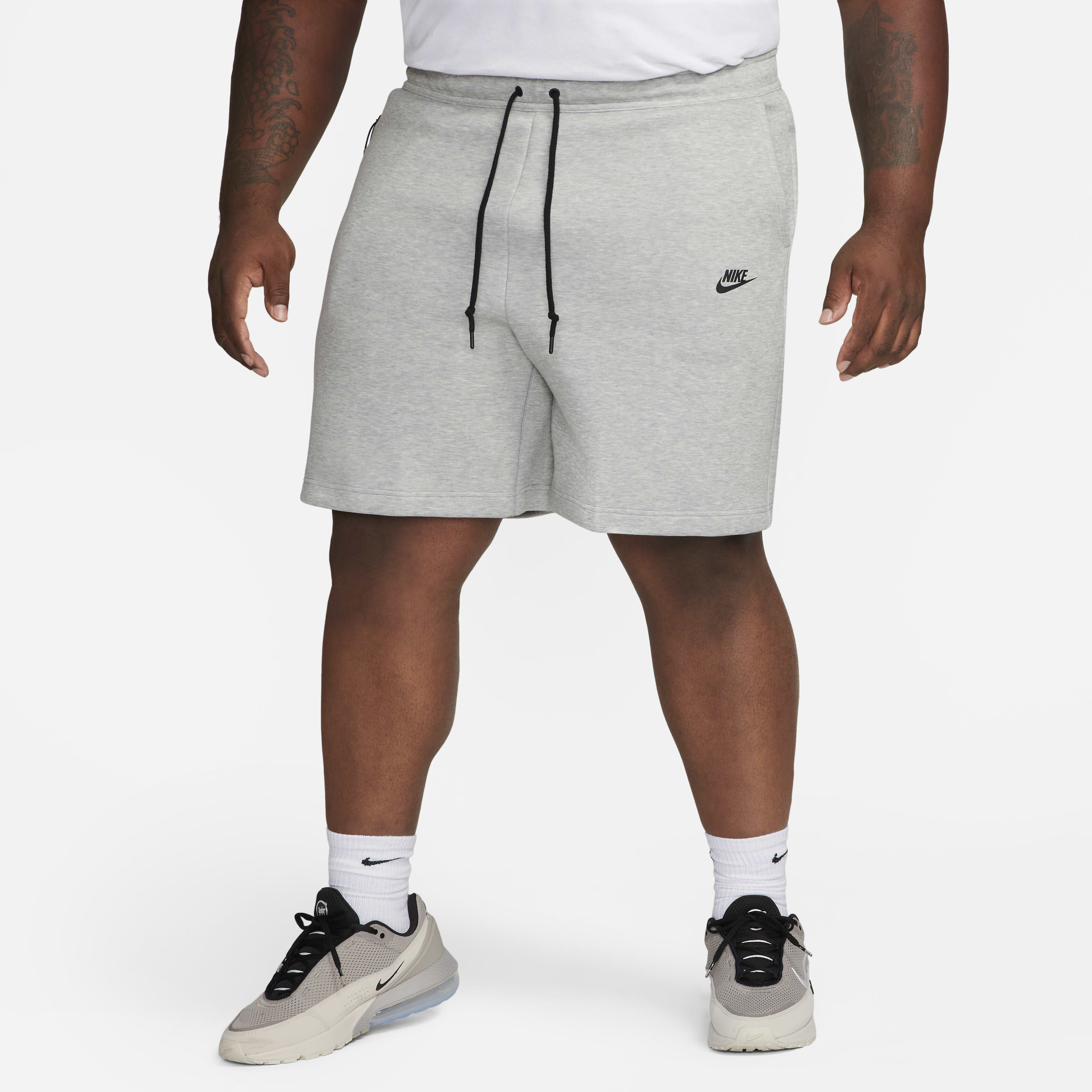 Buy Nike Sportswear Tech Fleece Men's Shorts - Dark Grey Heather/Black |  Nike UAE Official