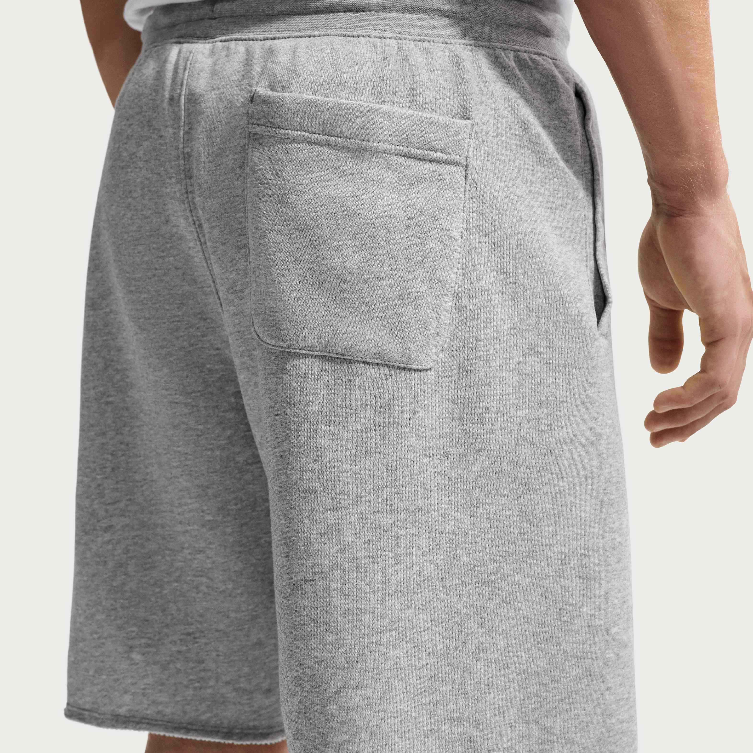 نايكي كلوب image number 2