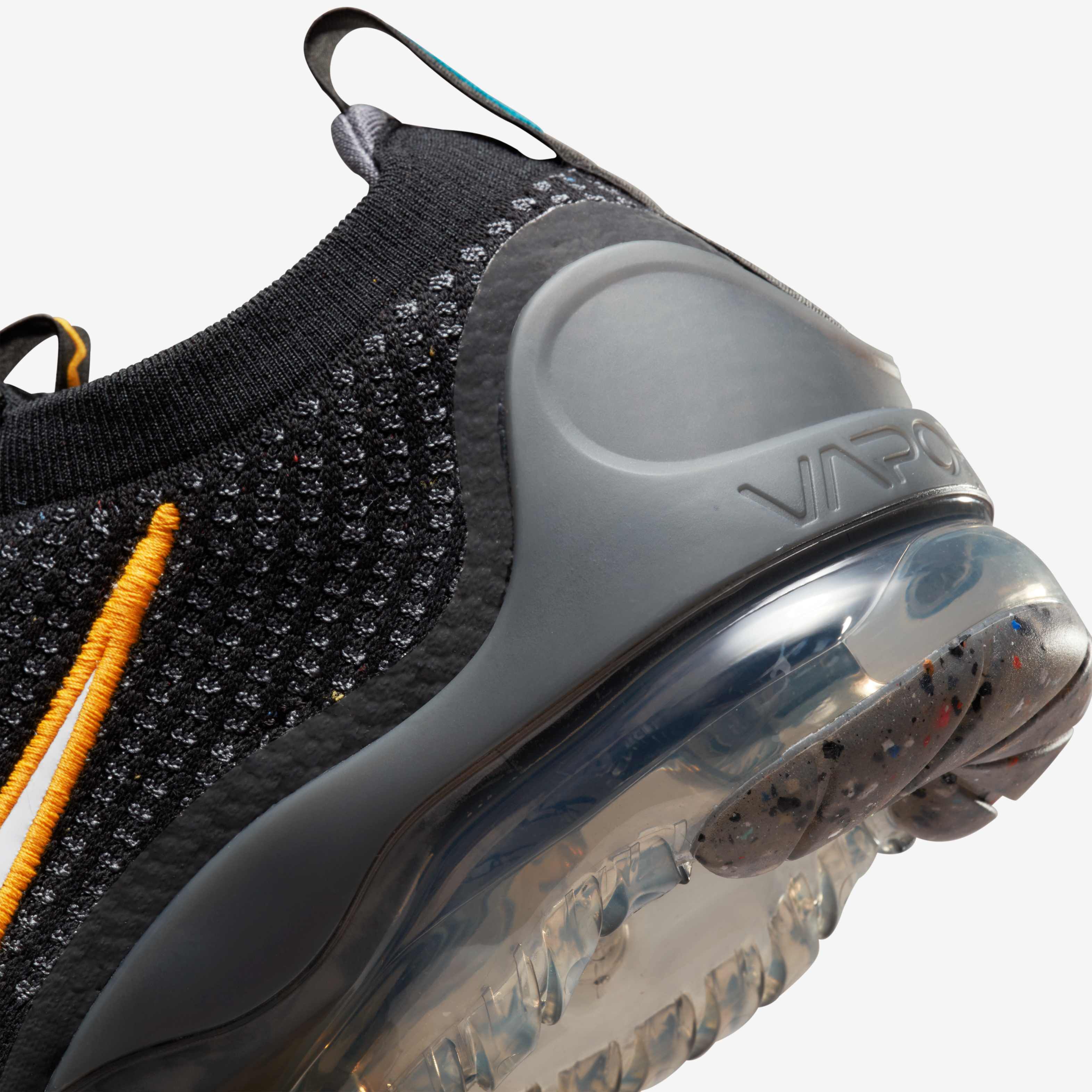 Nike Air VaporMax 2021 FK image number 8