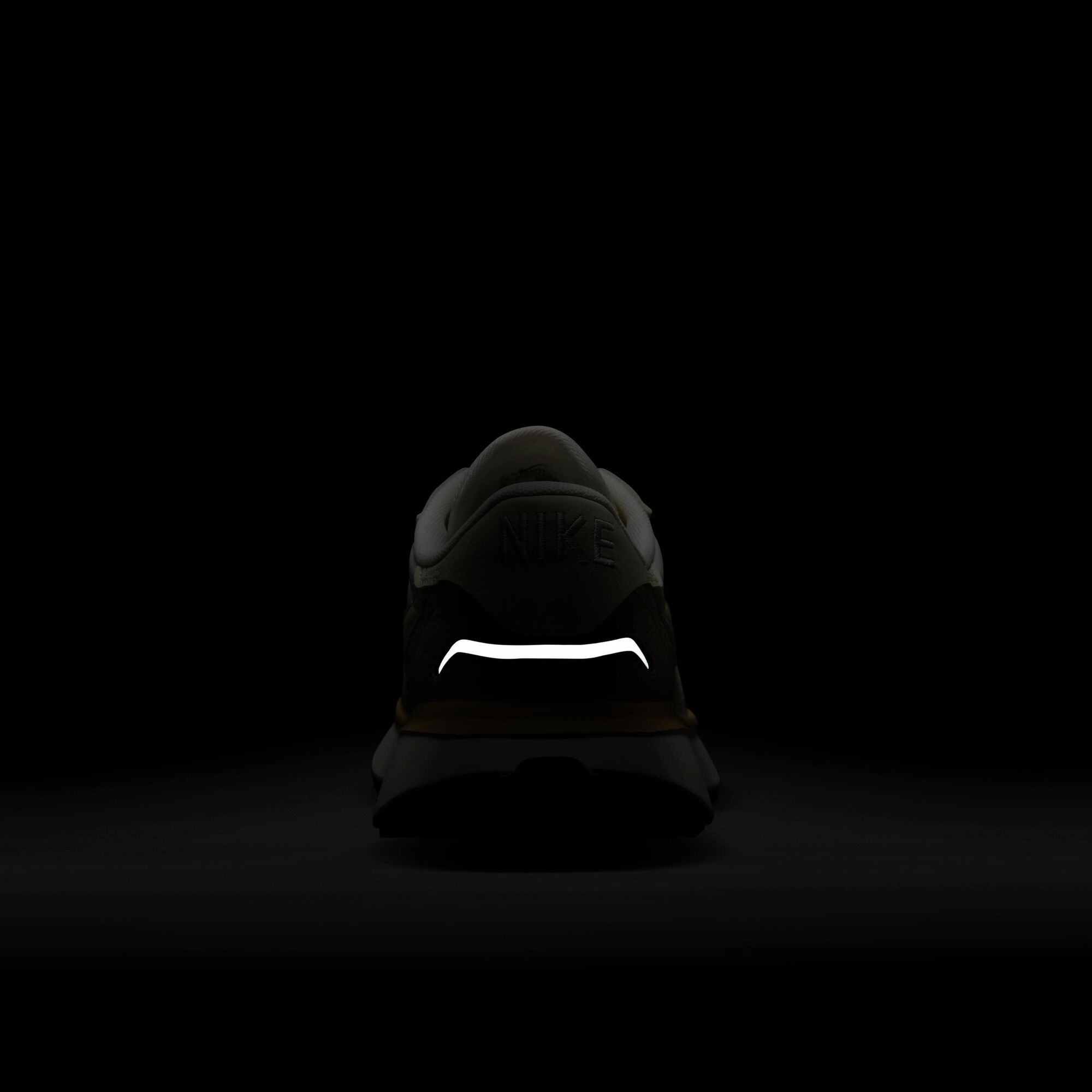 Zoom image