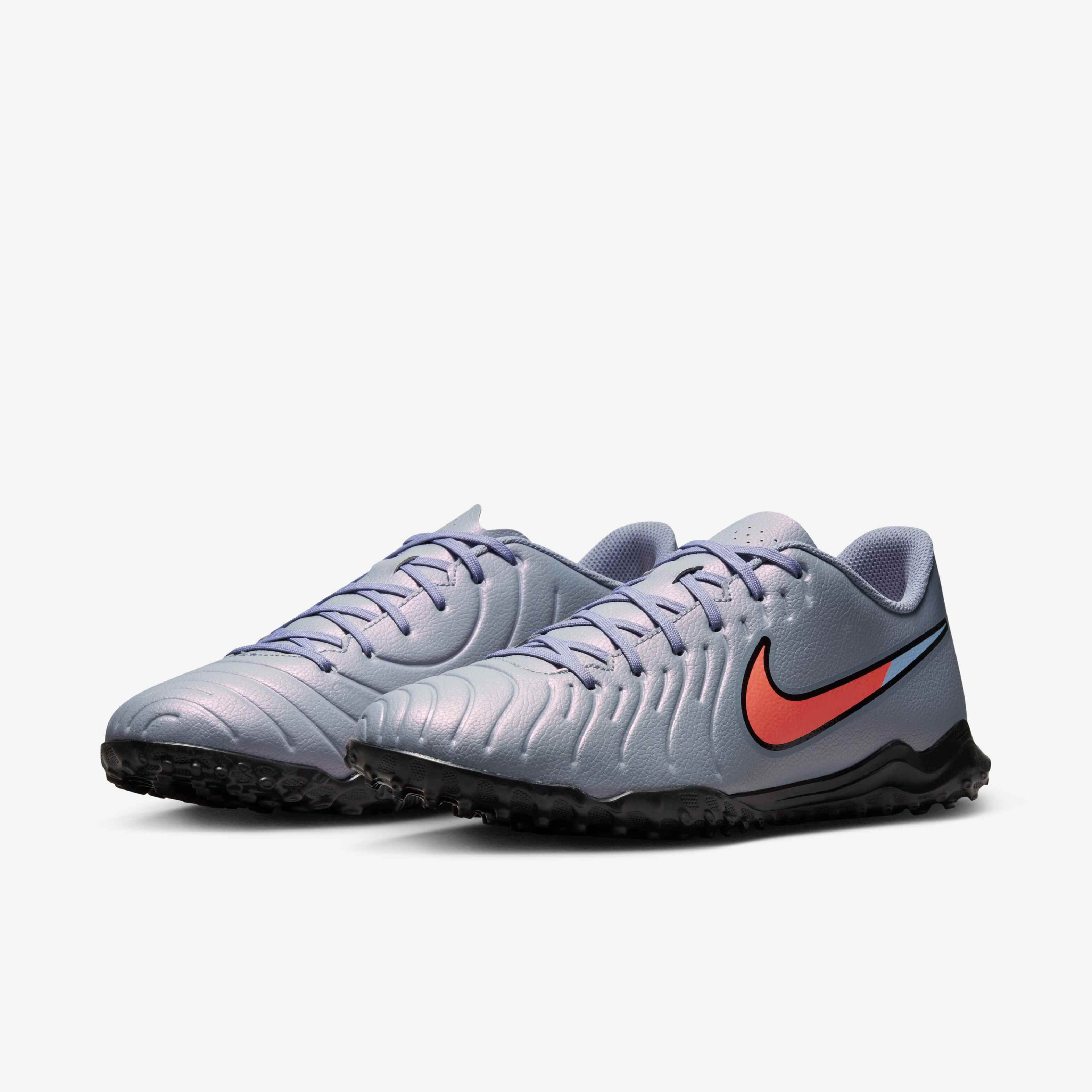 Nike Tiempo Legend 10 Club image number 4