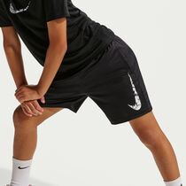 Nike Trophy23