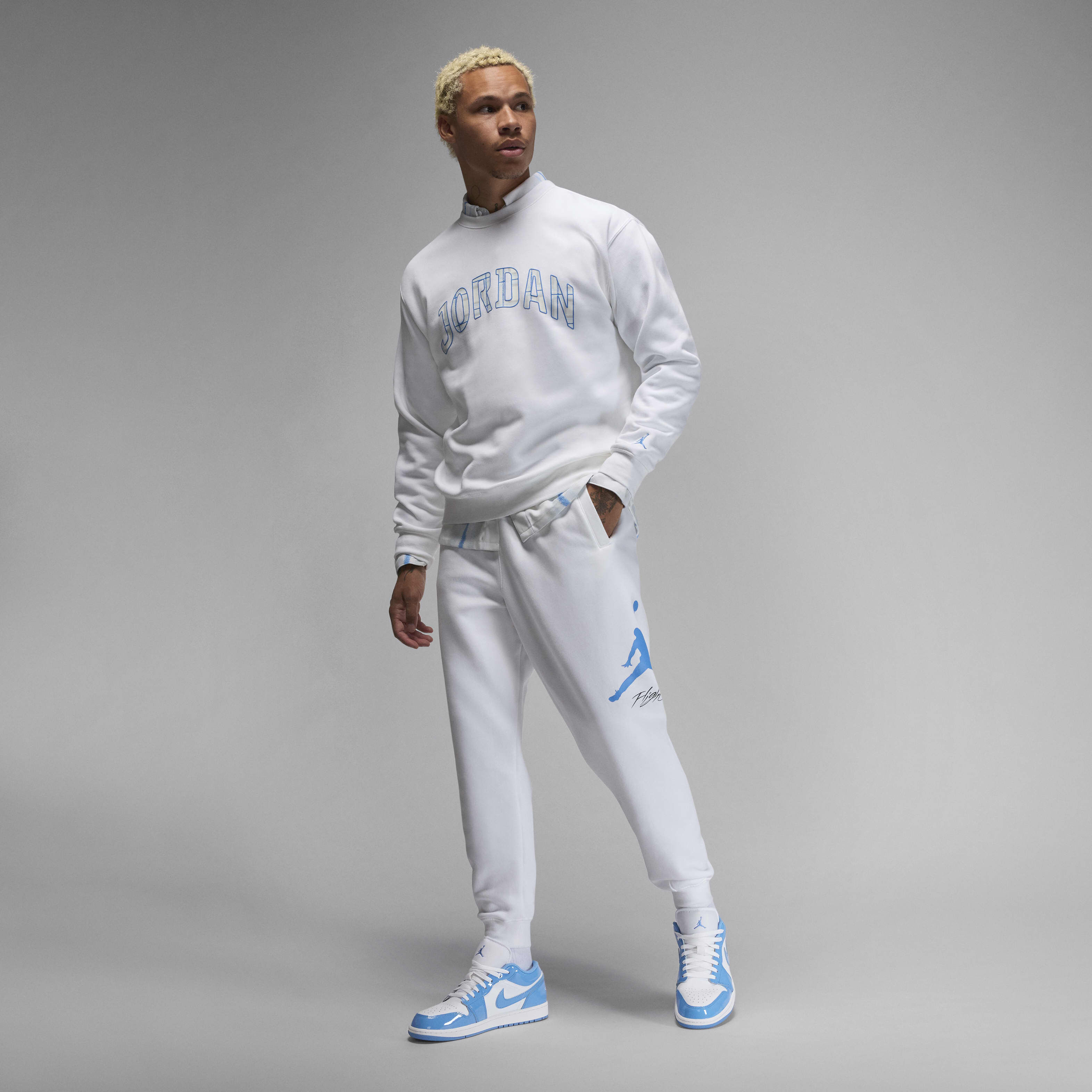 اير جوردن 1 لو SE image number 8