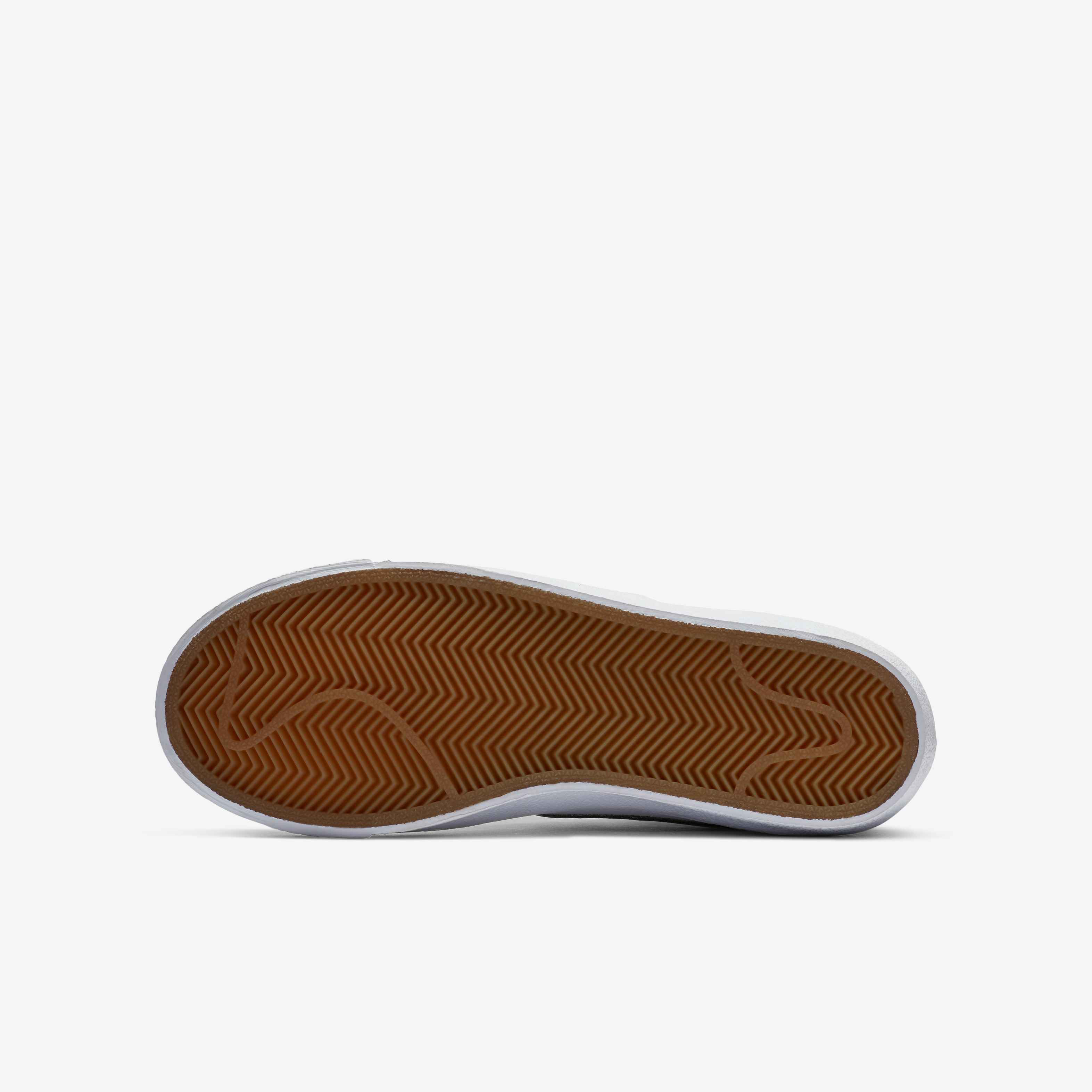 نايكي بليزر ميد '77 image number 1