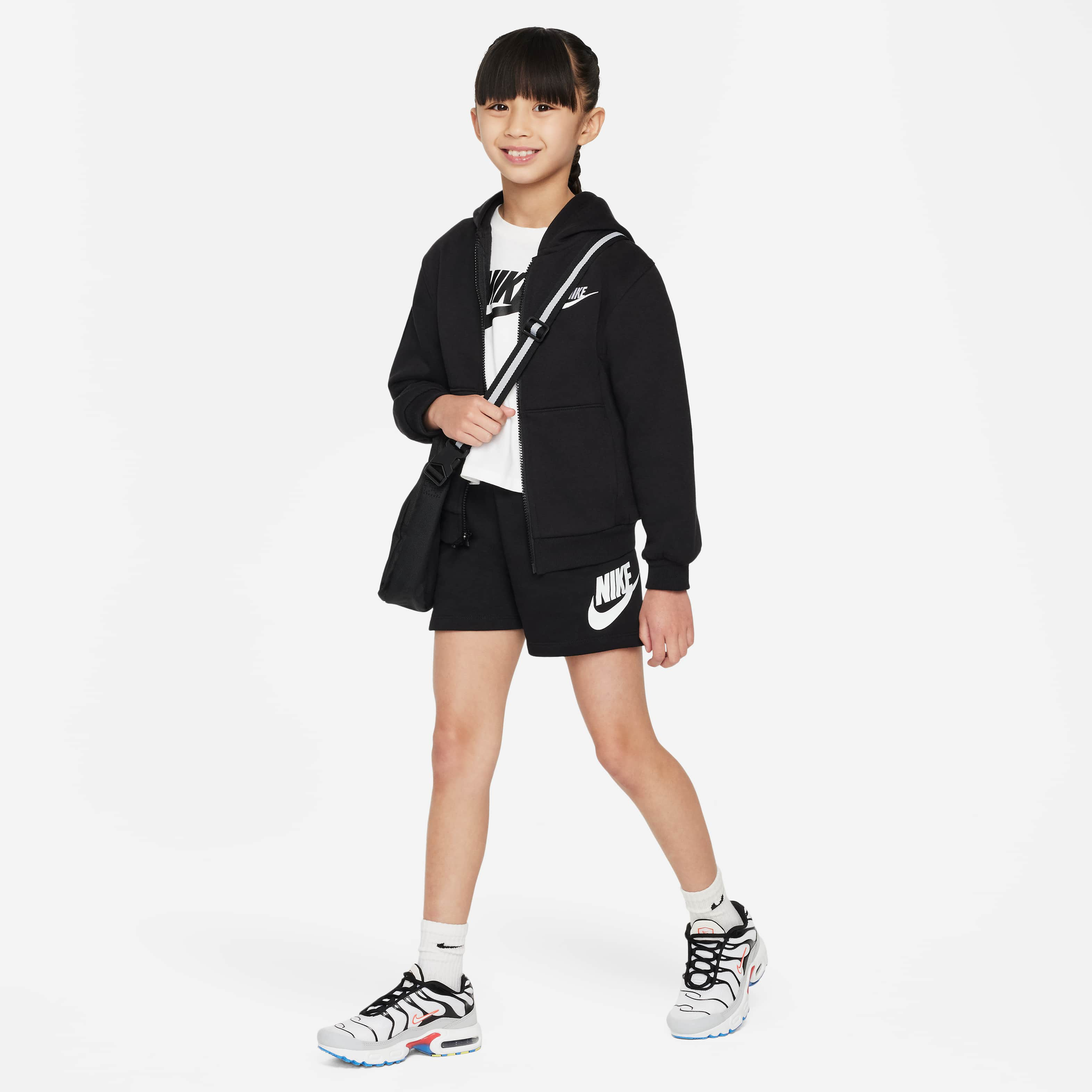 Nike Sportswear Club French Terry Shorts image number 4