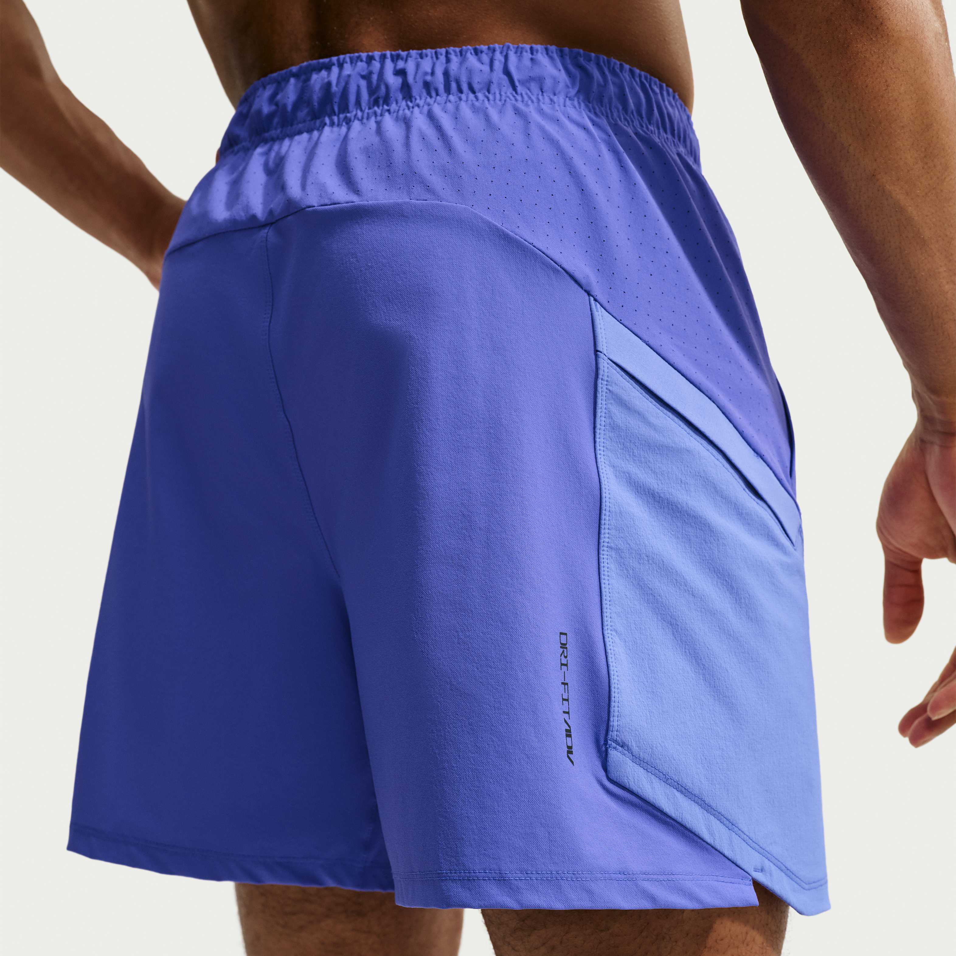 Nike Pro Training image number 2
