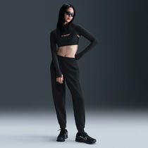 Nike 24.7 ImpossiblySoft