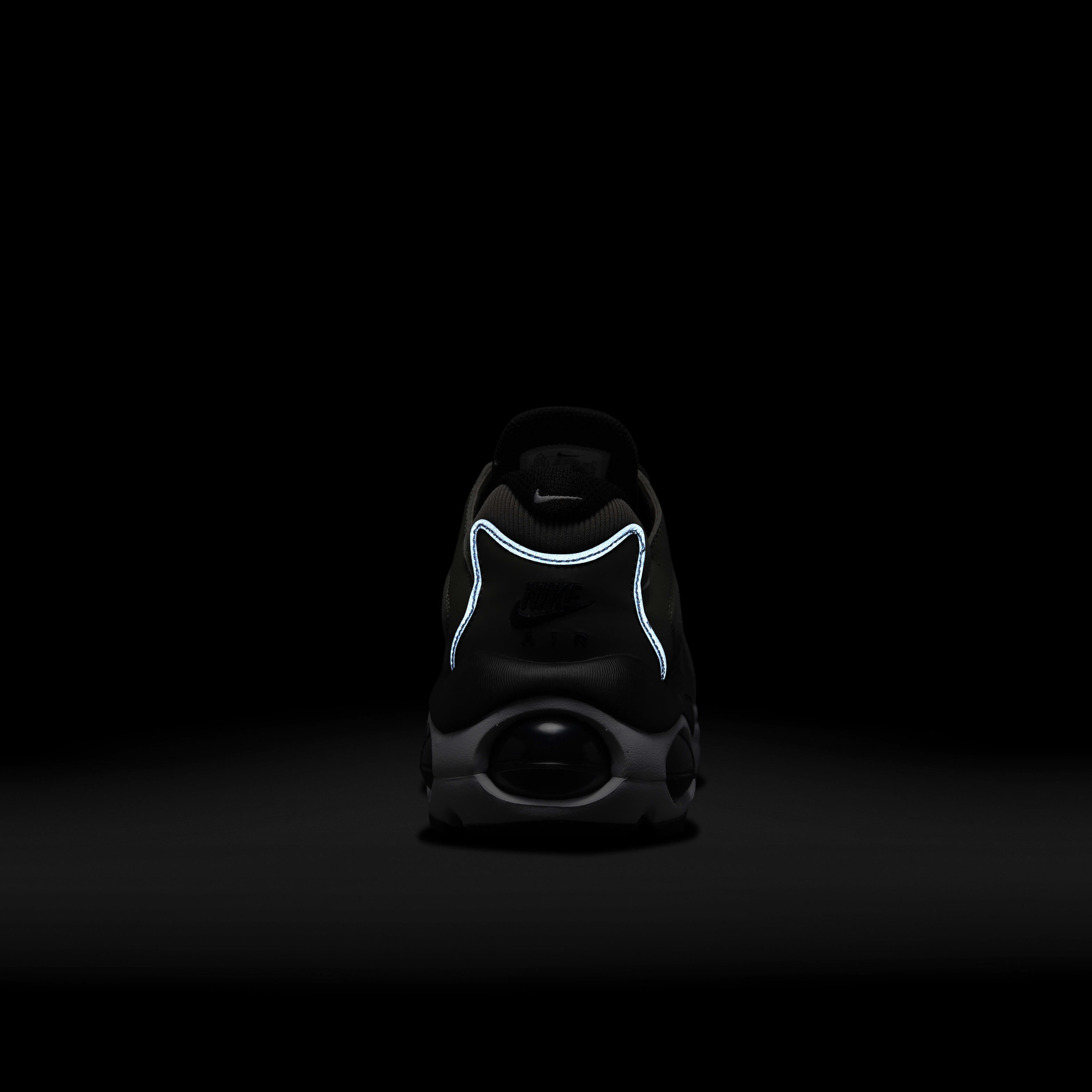 Nike Air Max TW image number 9