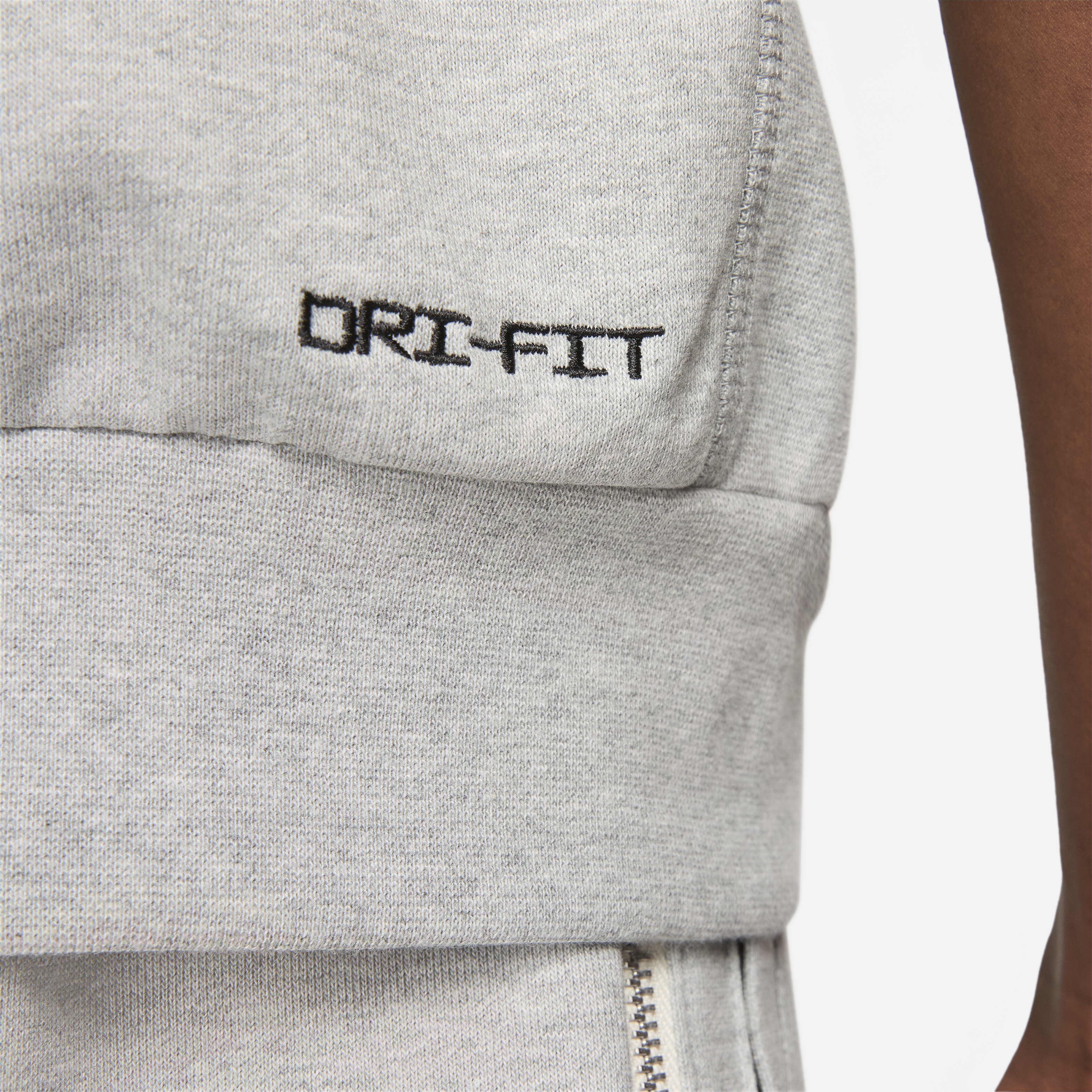 نايكي دراي-فت ستاندرد ايشيو image number 6