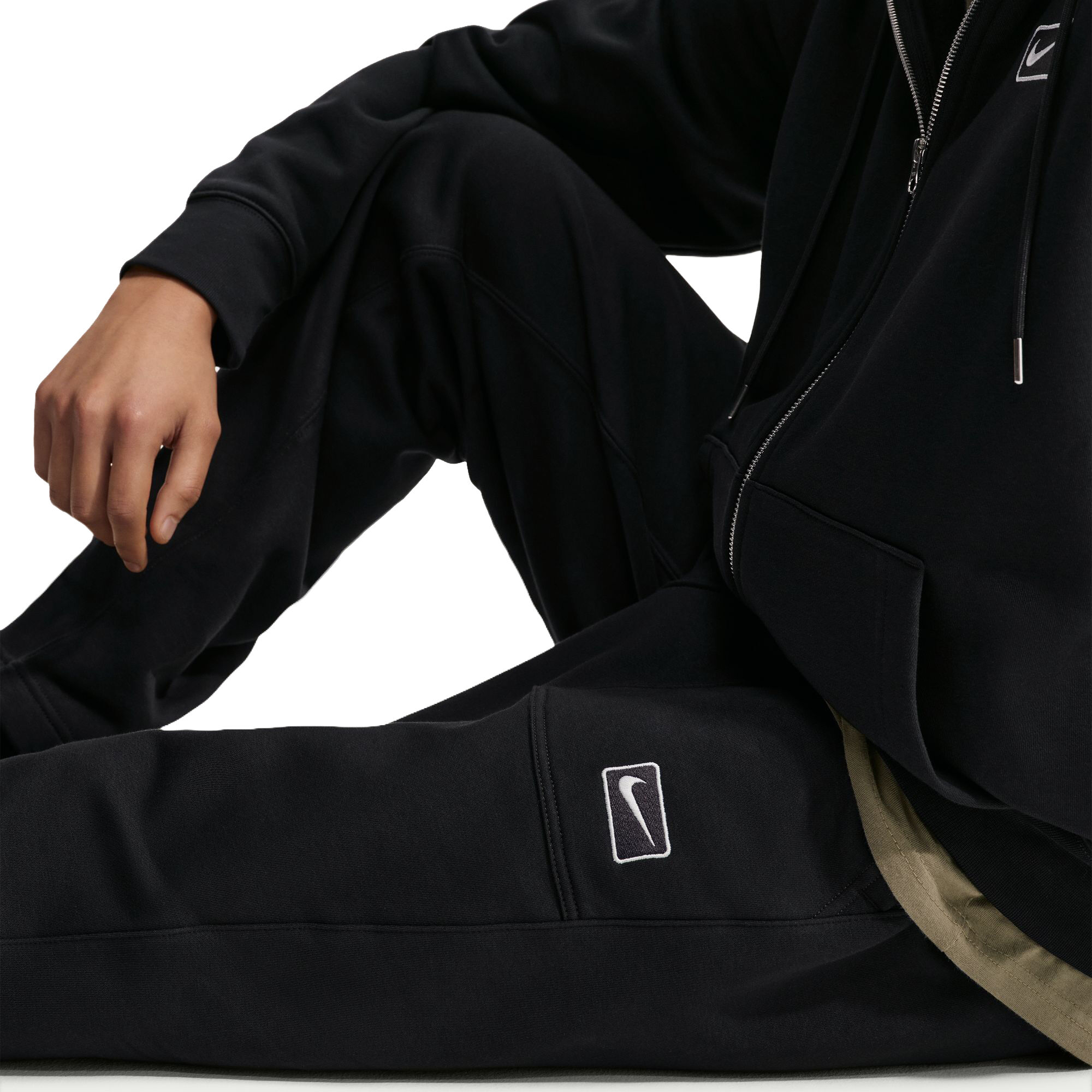 Nike Sportswear  image number 2