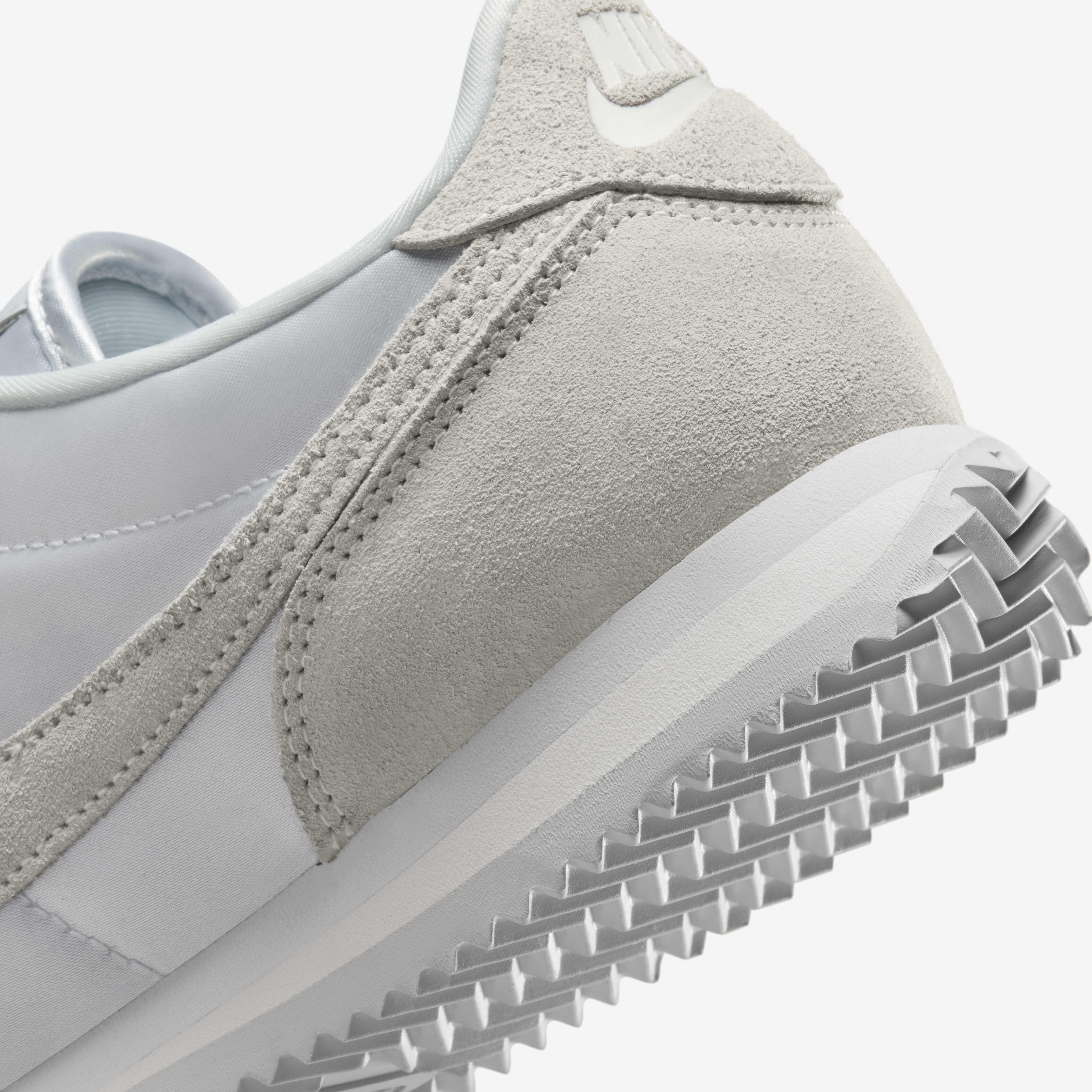 nike cortez pure platinum