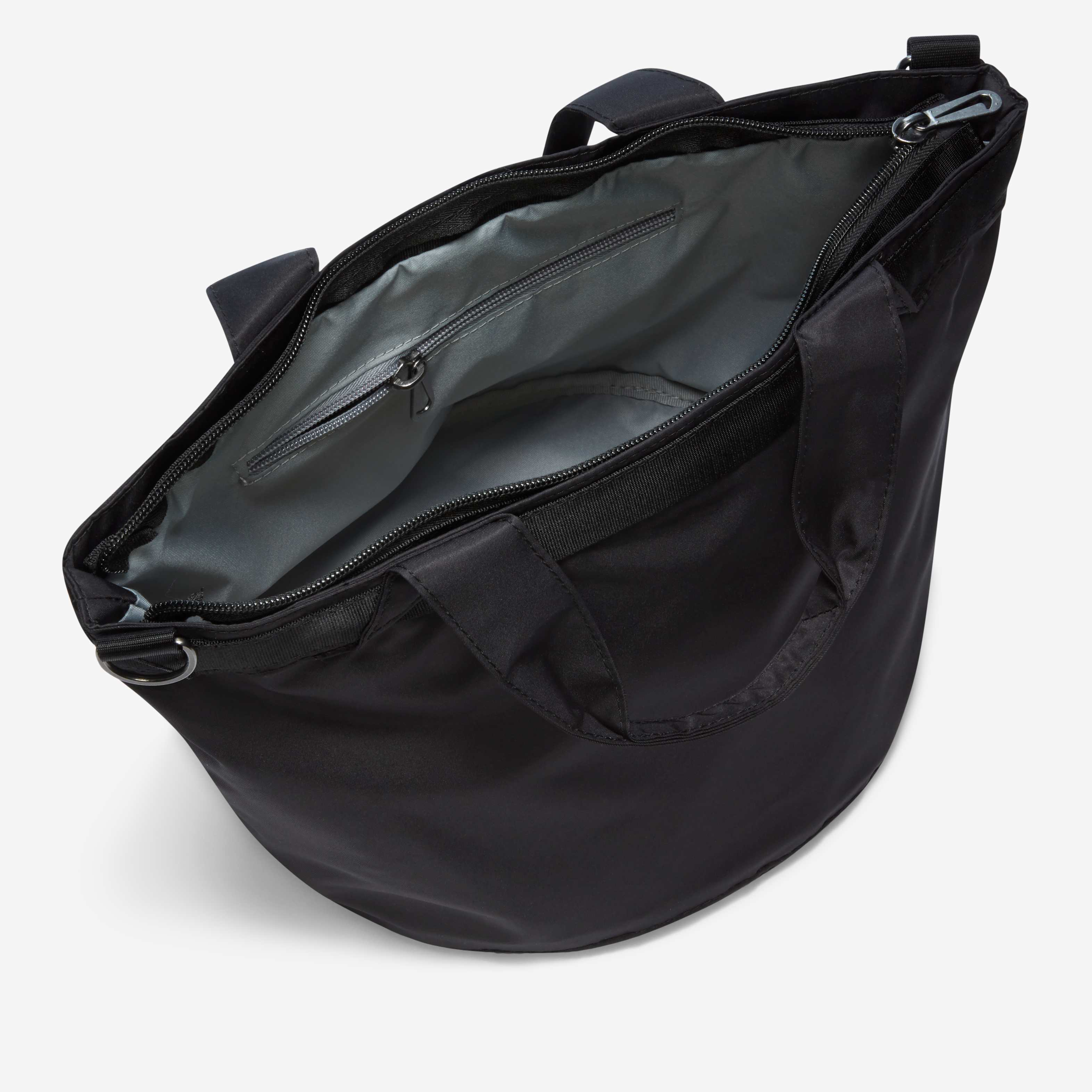 Nike Sportswear Futura Luxe image number 4