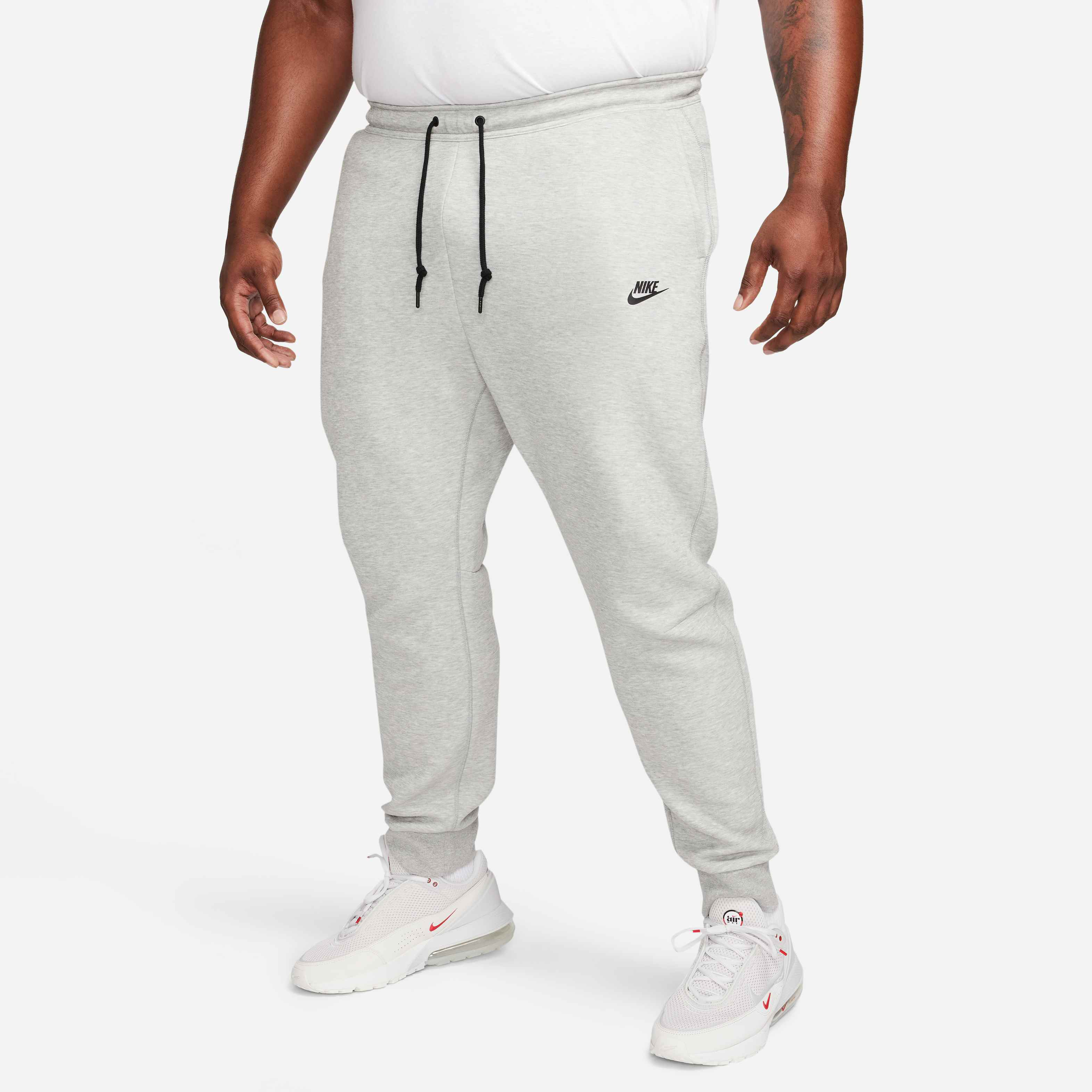 Nike Sportswear Tech Fleece image number 11