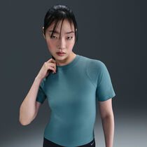Nike Zenvy Rib