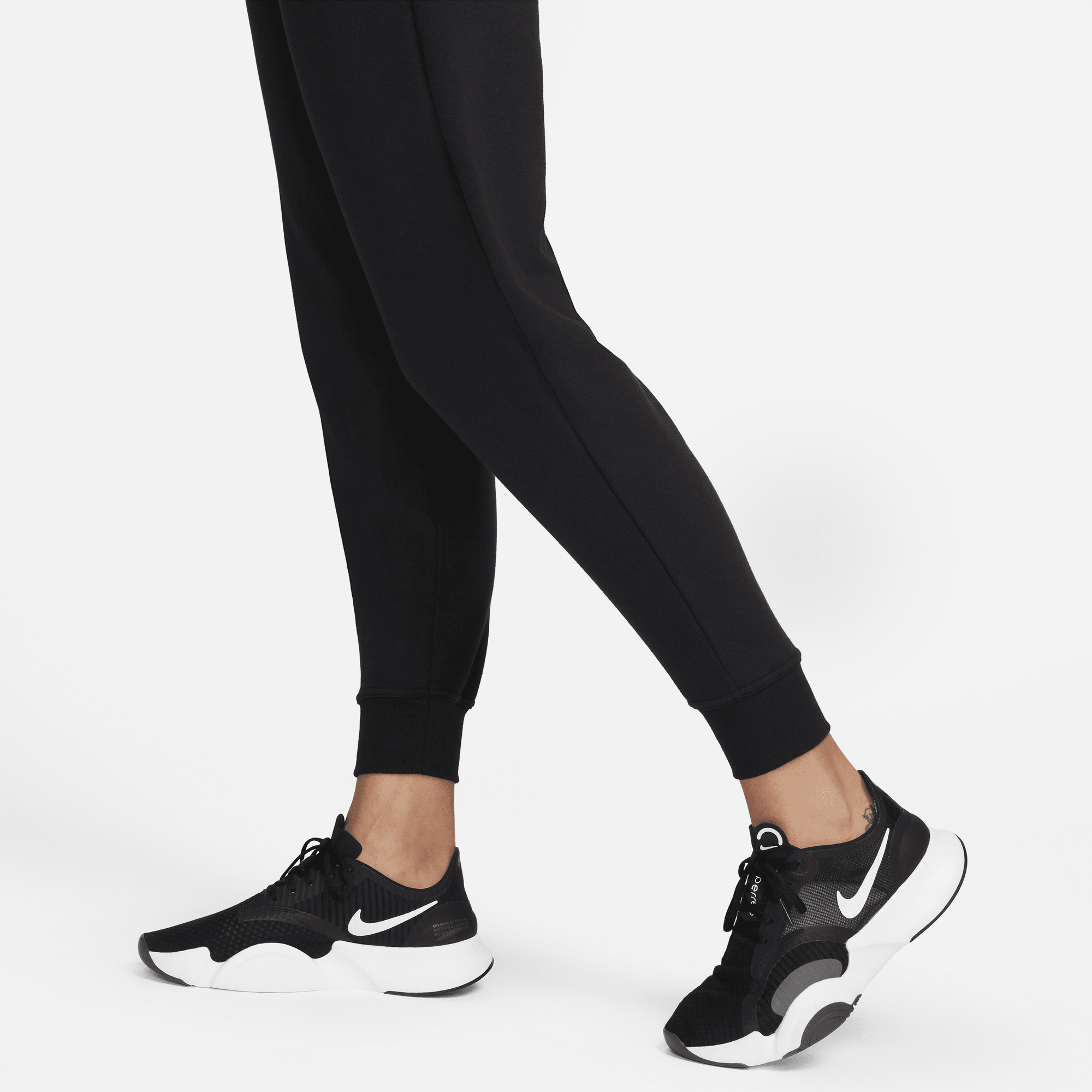 Nike dri fit on sale joggers