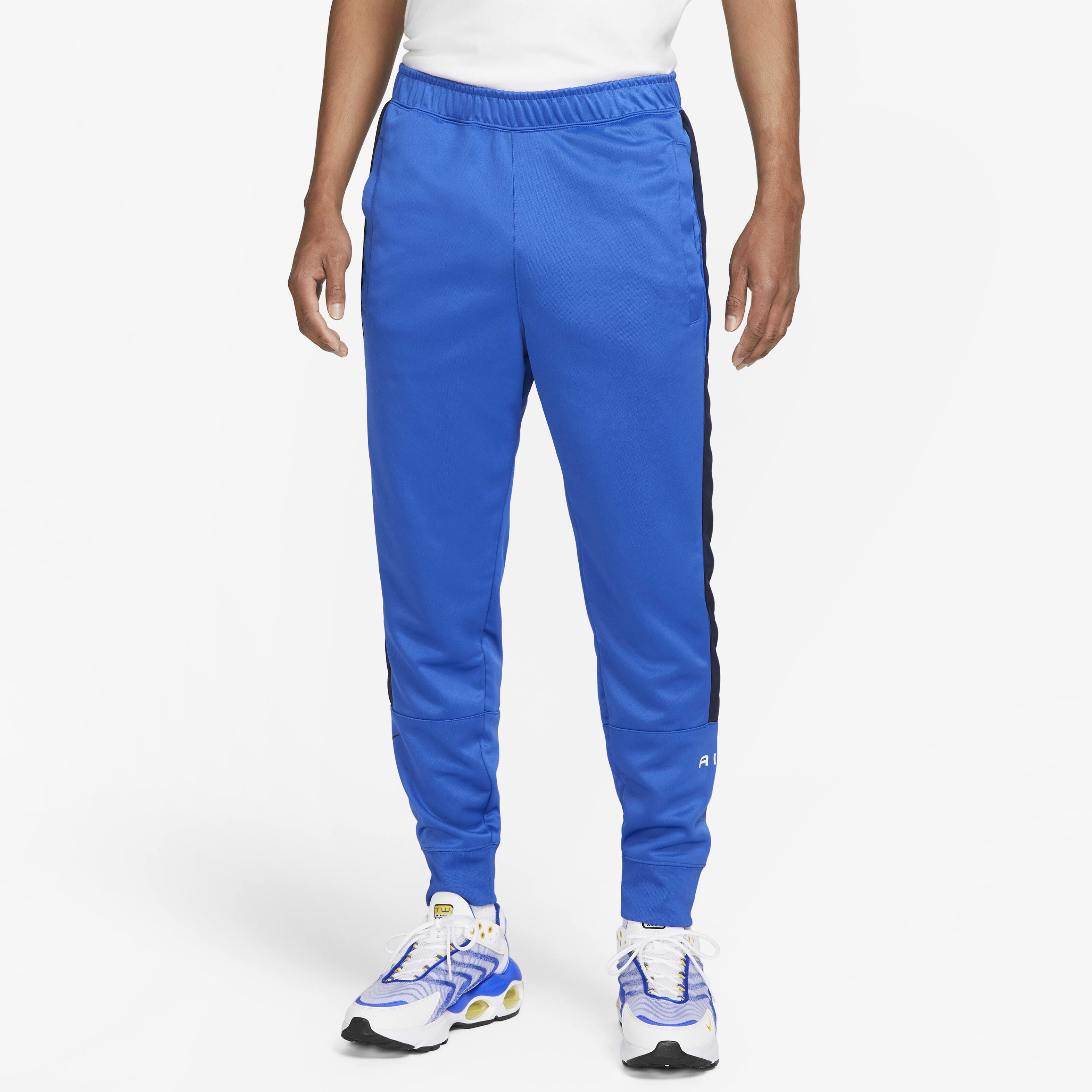 Buy Nike Air Men s Joggers Nike UAE Official
