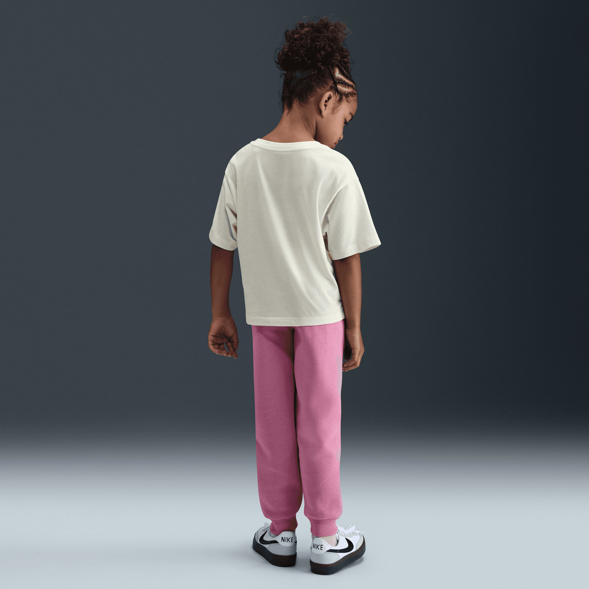 نايكي كوزي image number 3