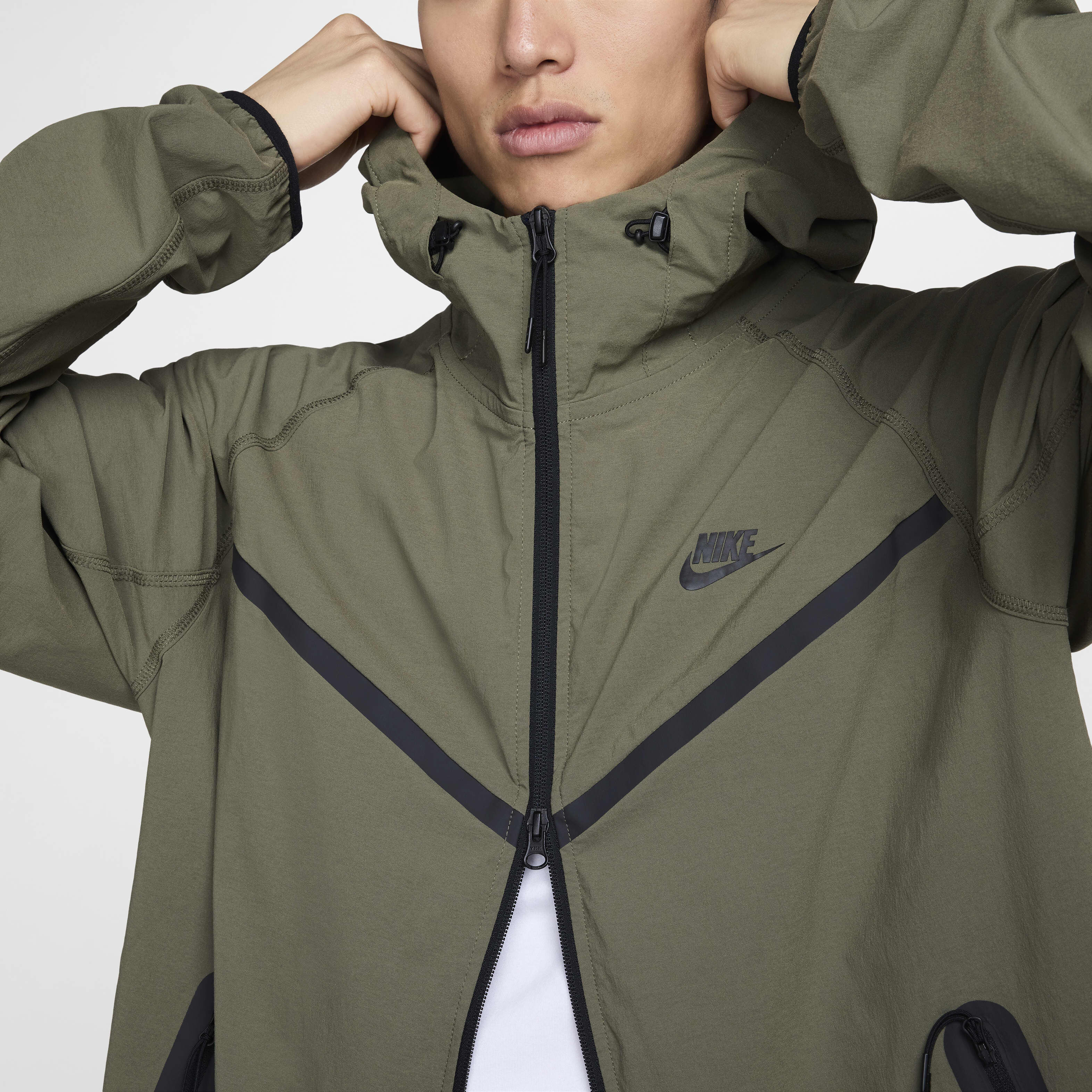 Nike Tech image number 4