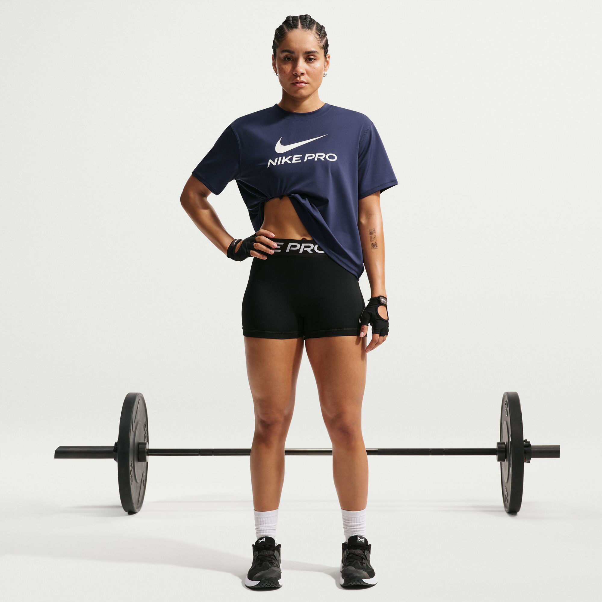 Nike Pro image number 0