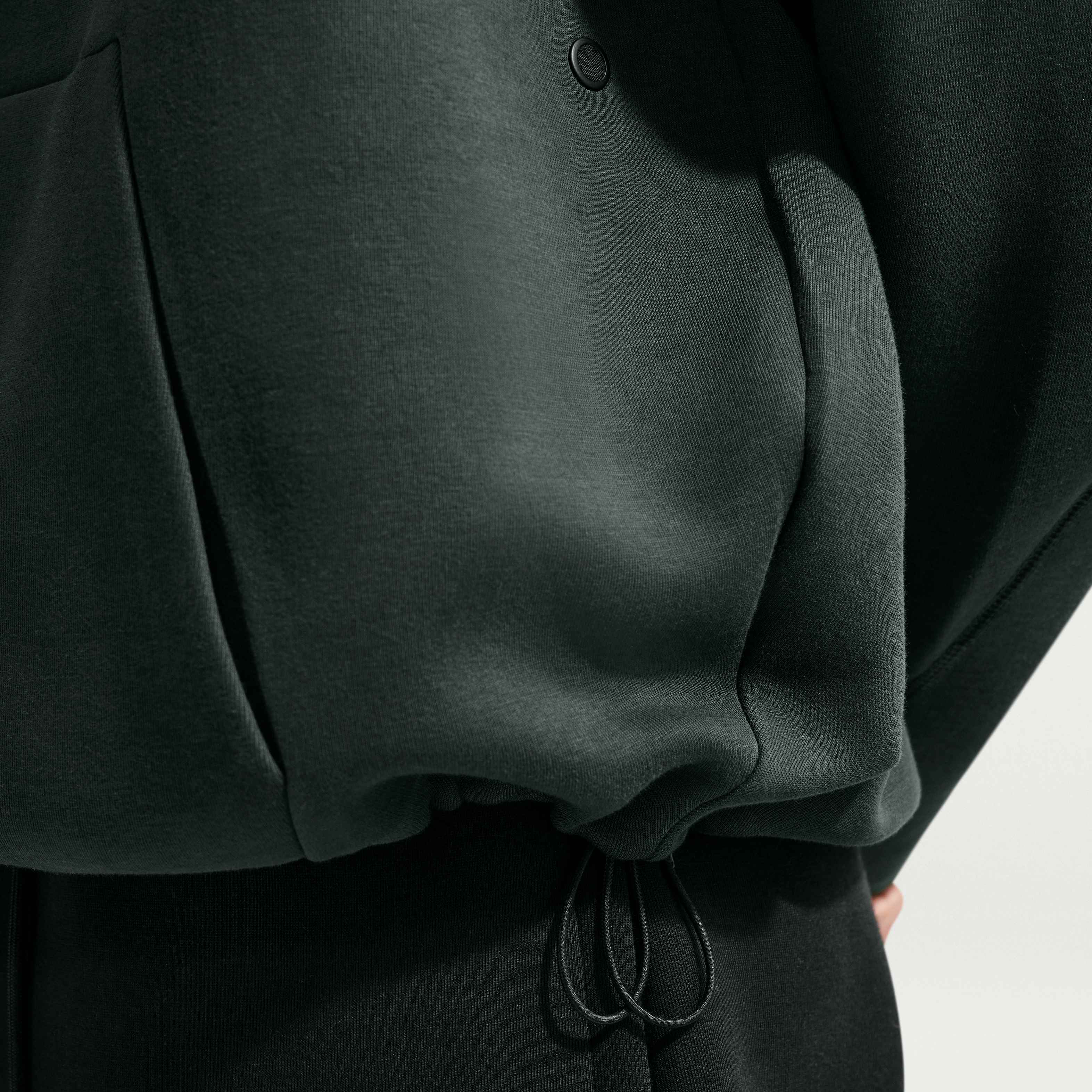 Nike Tech image number 5
