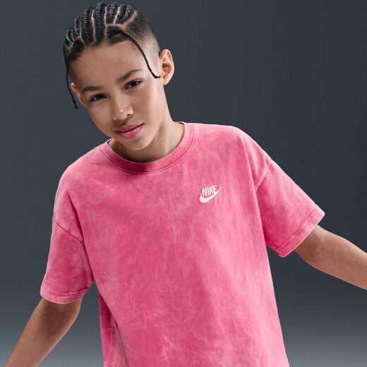 عروض ملابس الأطفال-نايكي, نايكي سبورتسوير كلوب, تيشيرت للأطفال الكبار عروض ملابس الأطفال-نايكي, نايكي سبورتسوير كلوب, تيشيرت للأطفال الكبار