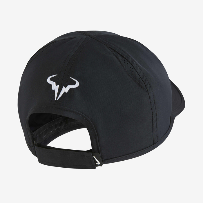 Nike Dri-FIT Club image number 1 Nike Dri-FIT Club image number 1