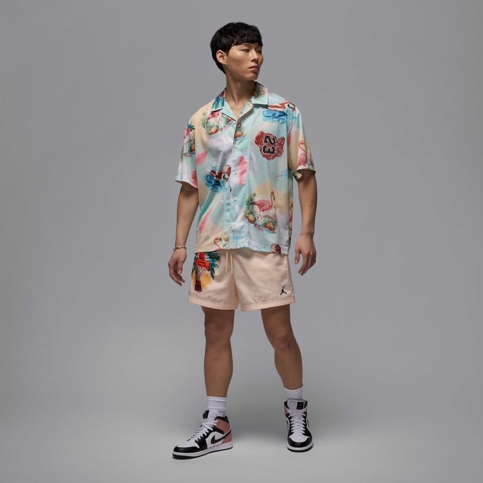 Air Jordan 1 Mid image number 8 Air Jordan 1 Mid image number 8