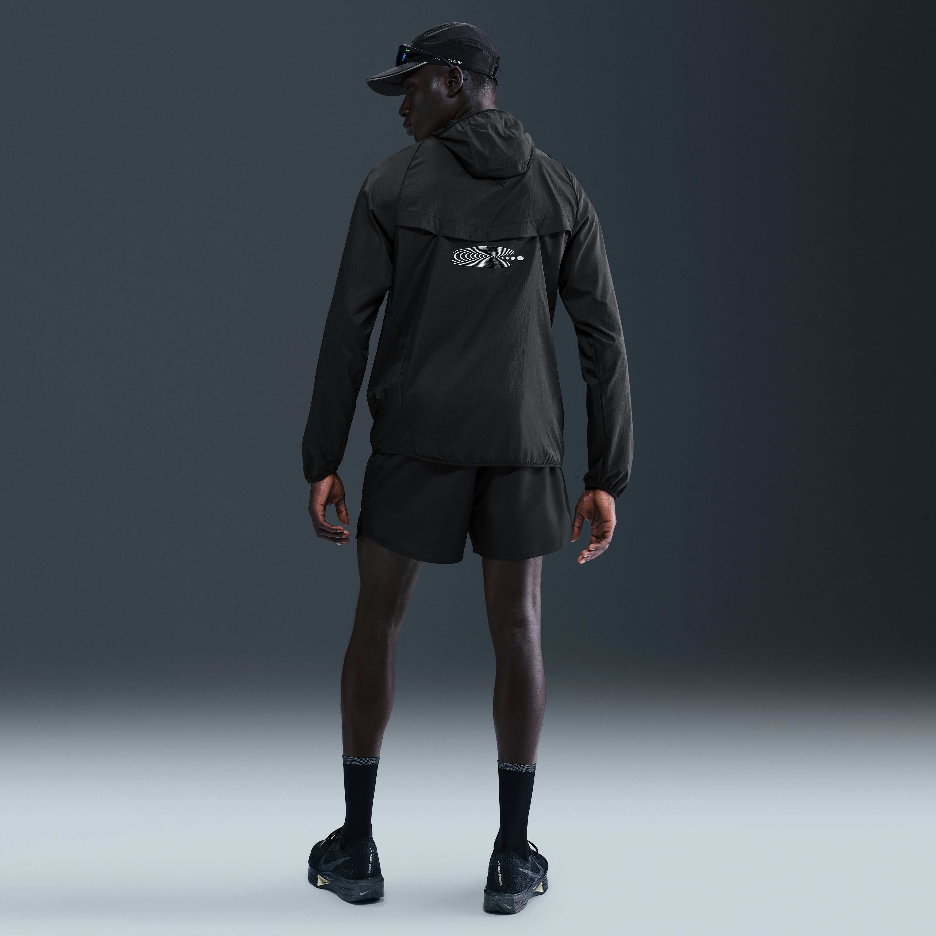 نايكي تشالنجر image number 3